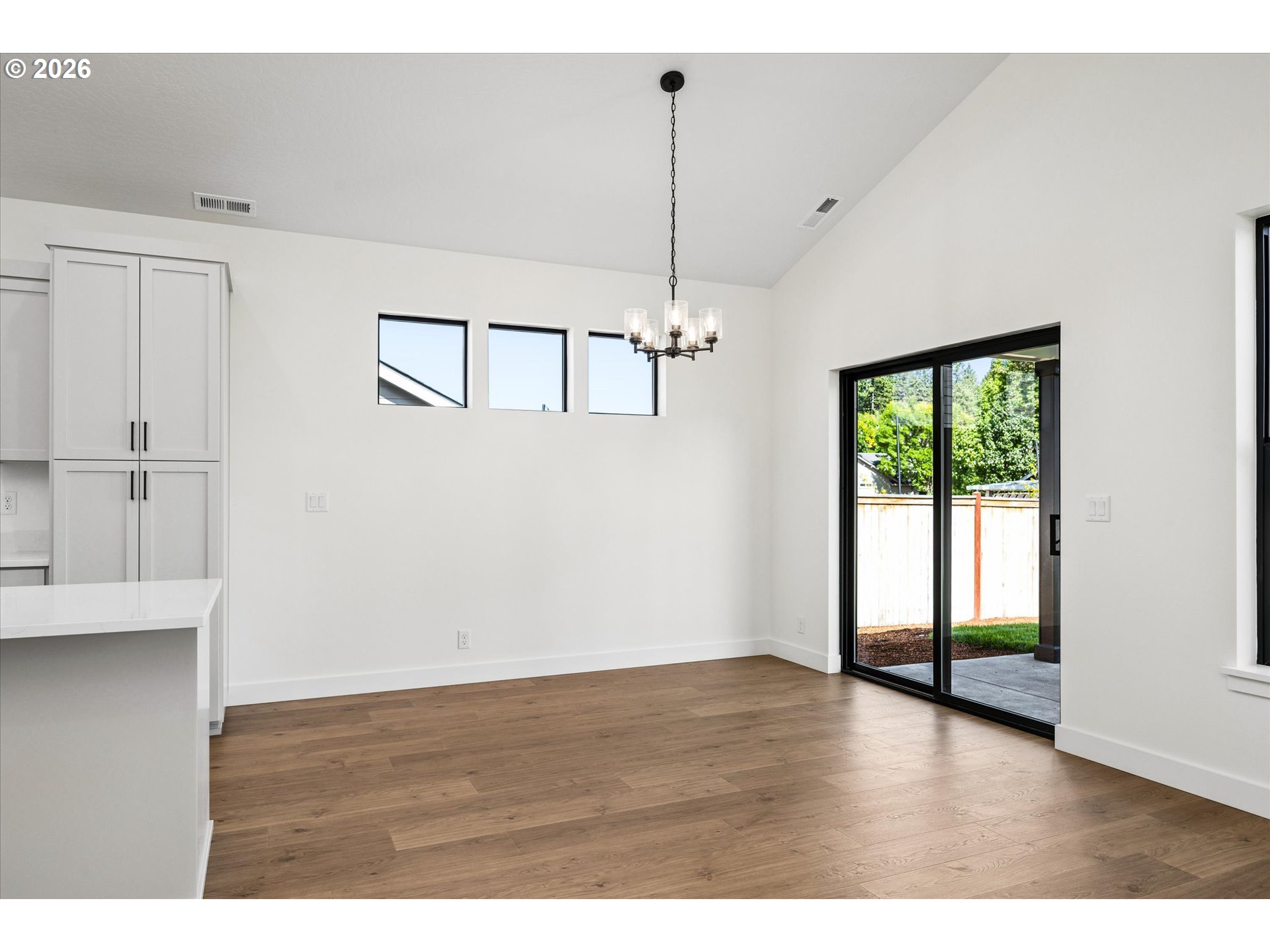 Property photo 10 of 39