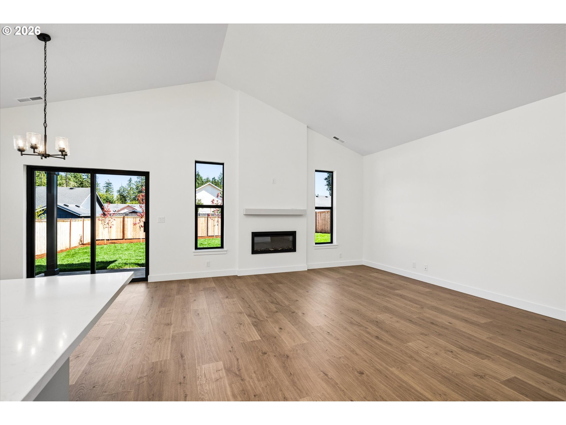 Property photo 5 of 39