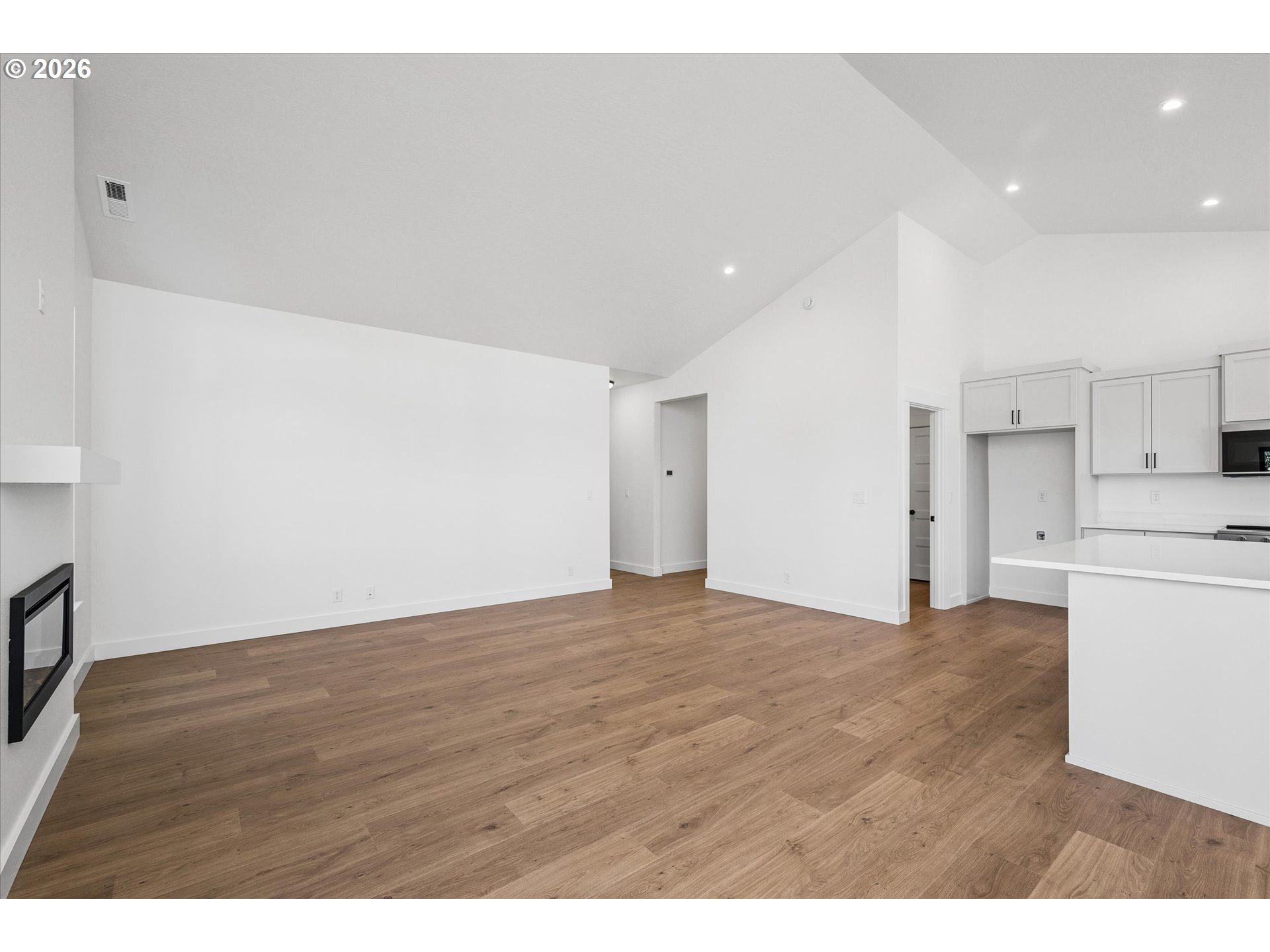Property photo 6 of 39