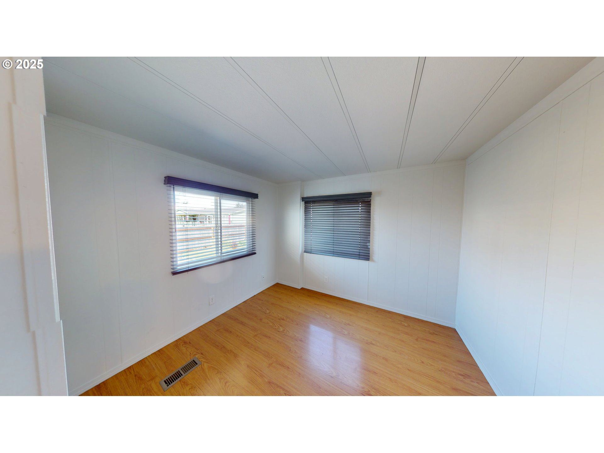 15889 SUNSET STRIP UNIT 102, Brookings, OR, 97415