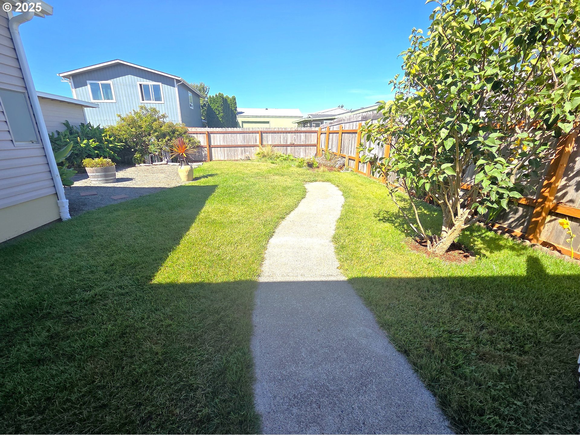 15889 SUNSET STRIP UNIT 102, Brookings, OR, 97415