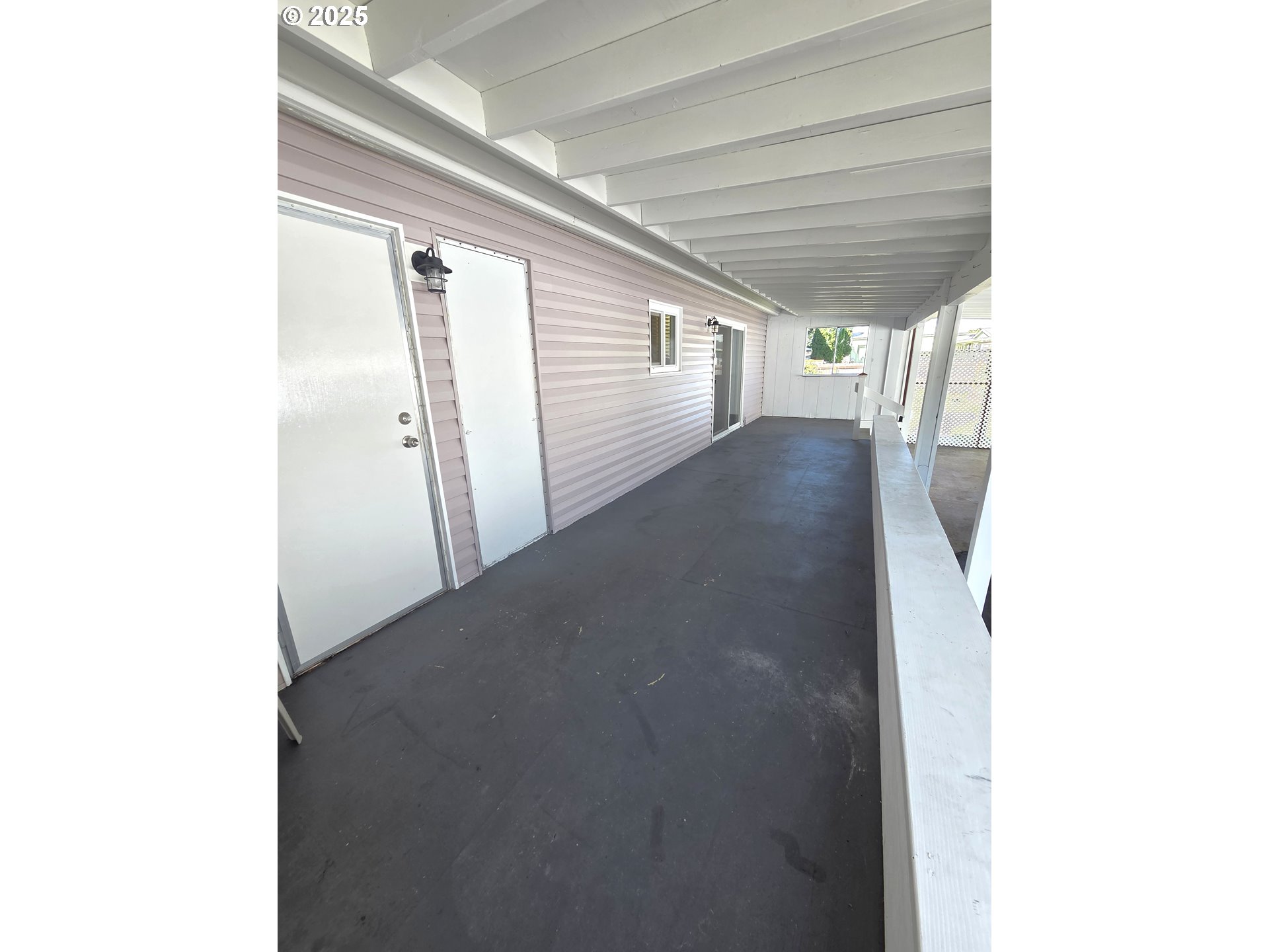 15889 SUNSET STRIP UNIT 102, Brookings, OR, 97415