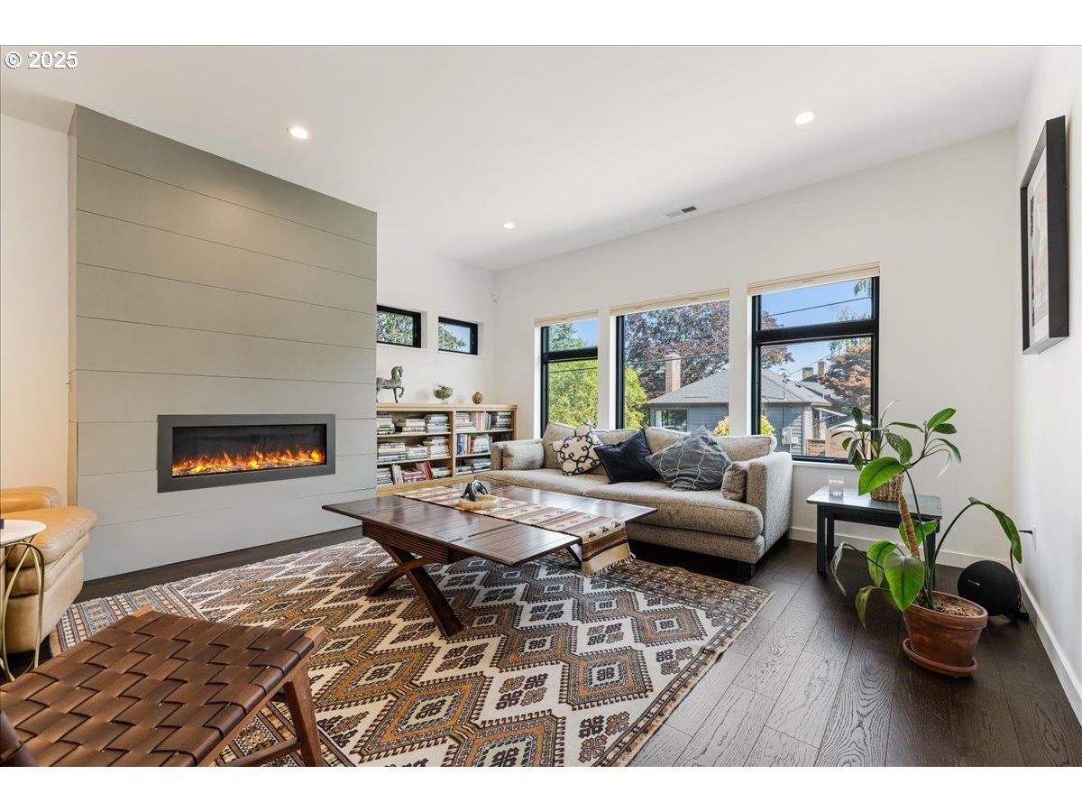 Photo #12: 634081151 Listing: Photo #12