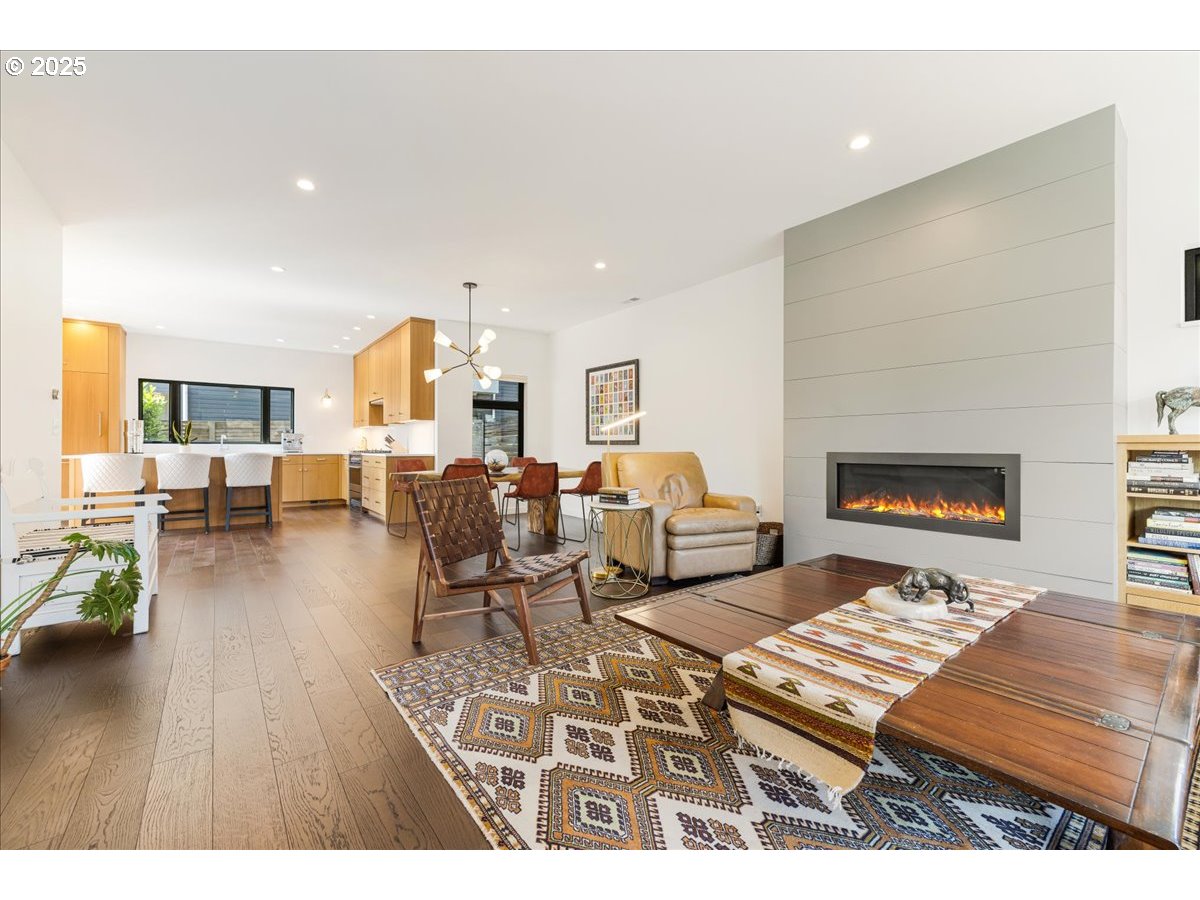 Photo #4: 634081151 Listing 