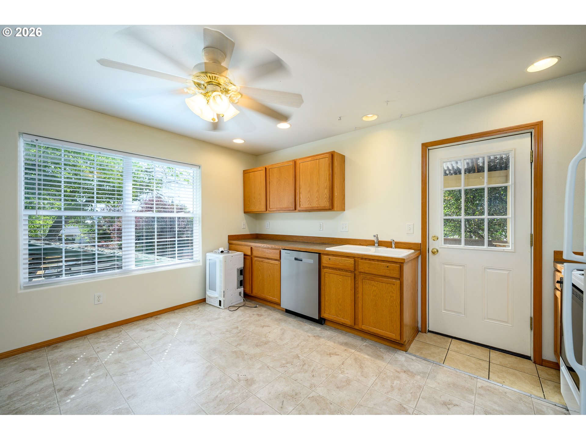 1411 NE LOGAN ST, Mc Minnville, OR, 97128