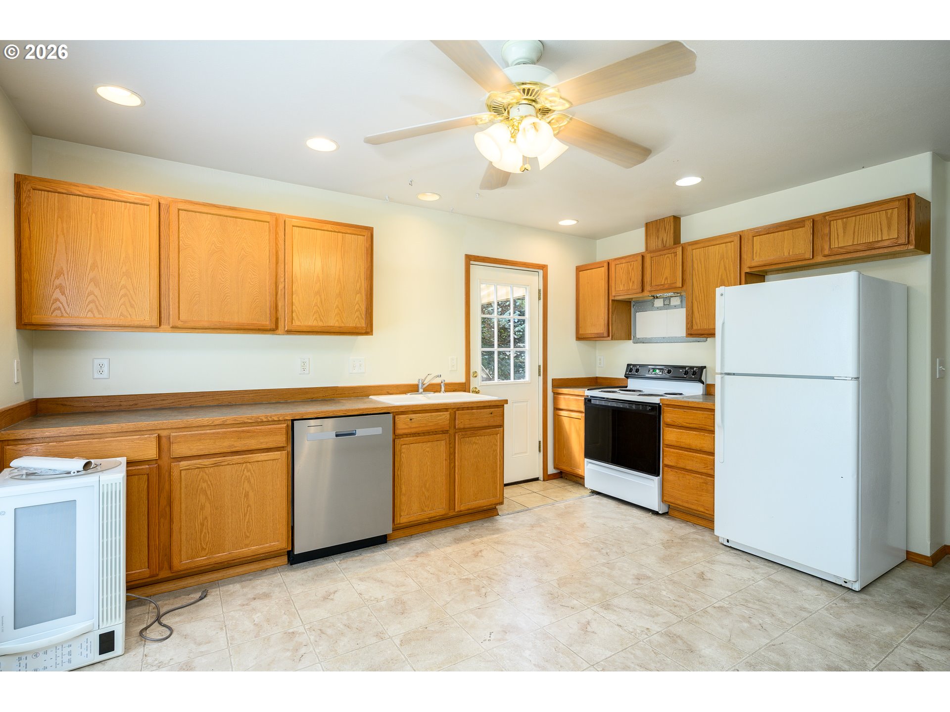 1411 NE LOGAN ST, Mc Minnville, OR, 97128