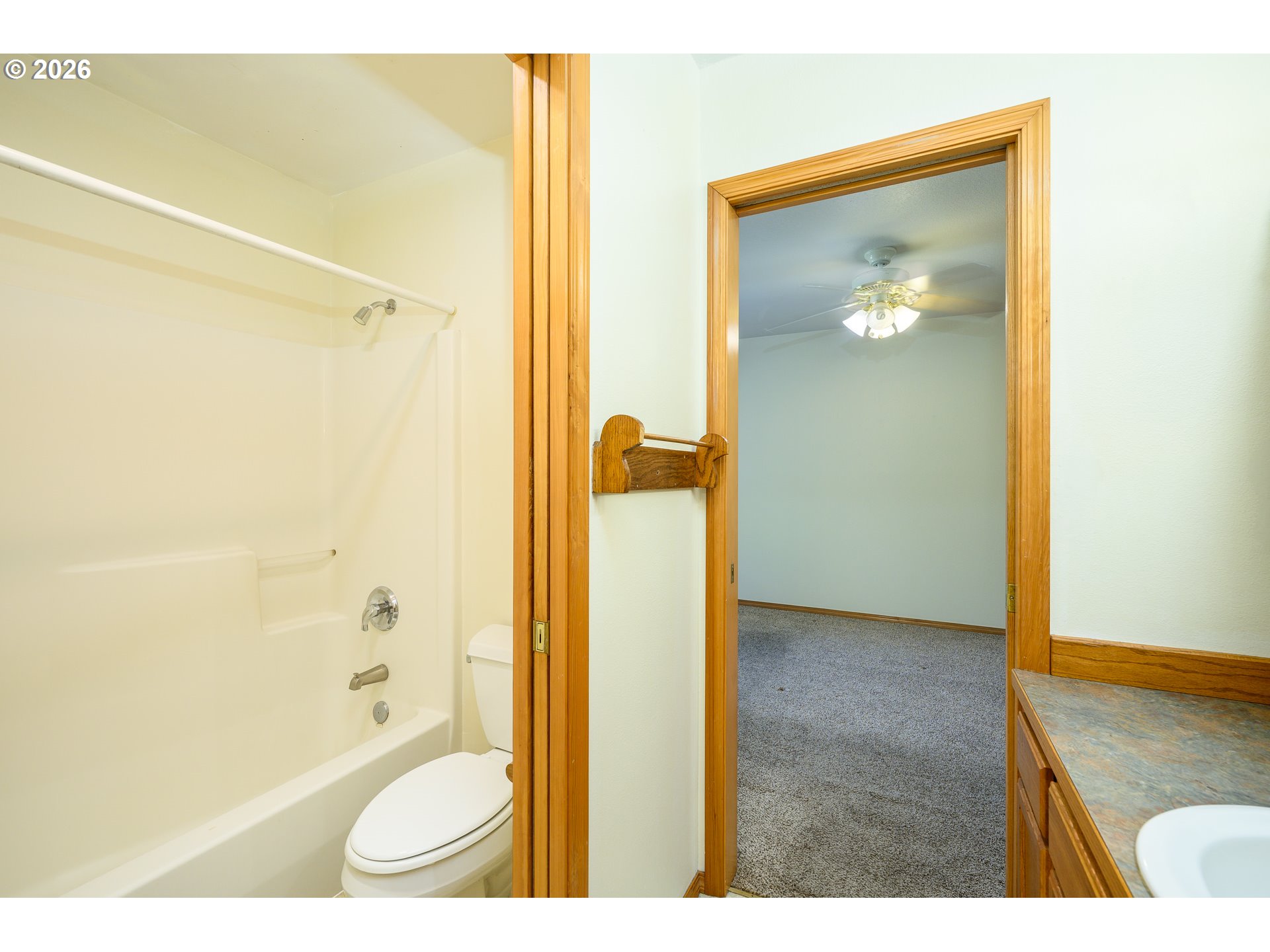 1411 NE LOGAN ST, Mc Minnville, OR, 97128