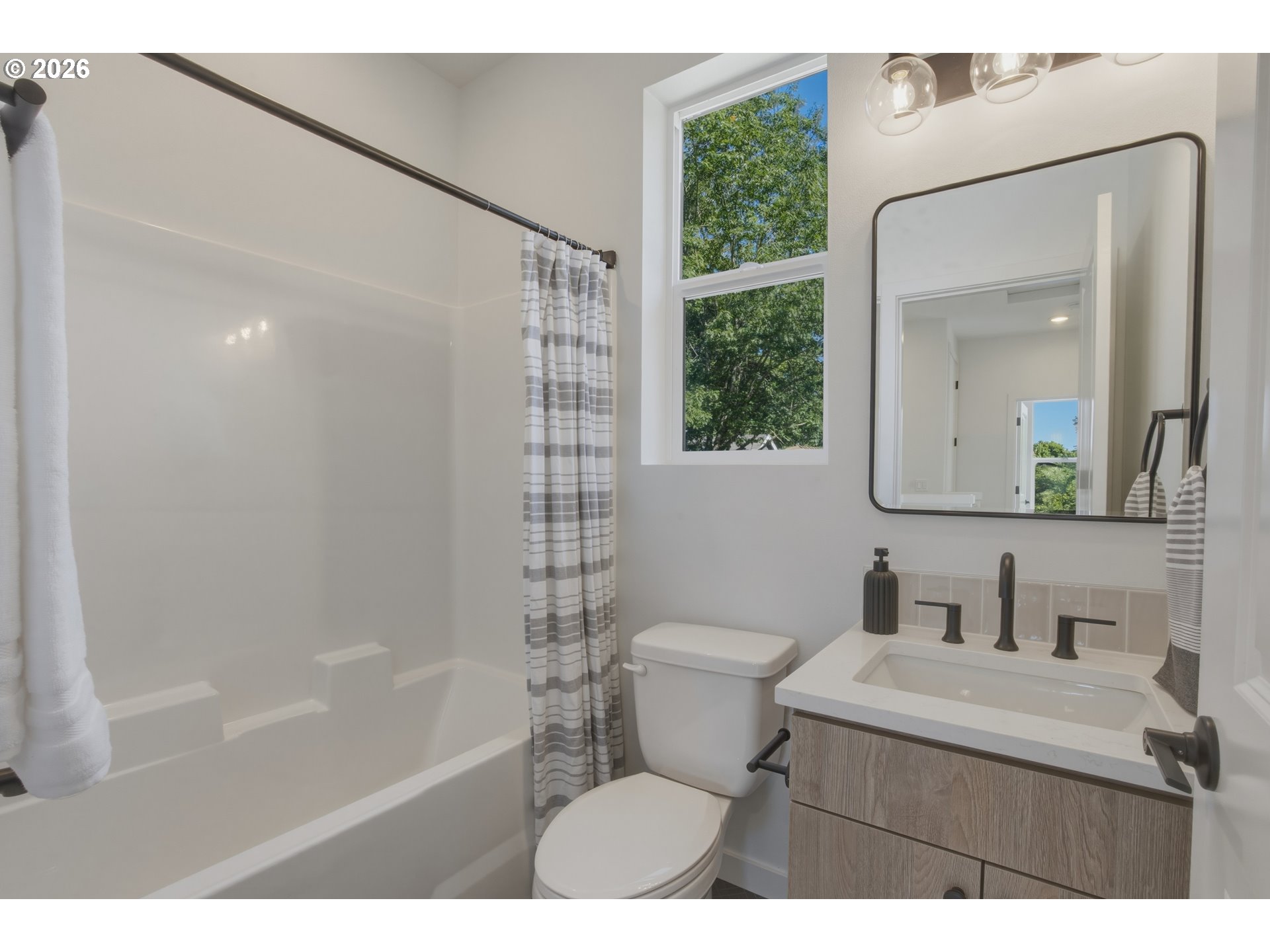 Photo #8: 634206163 Listing: Photo #8