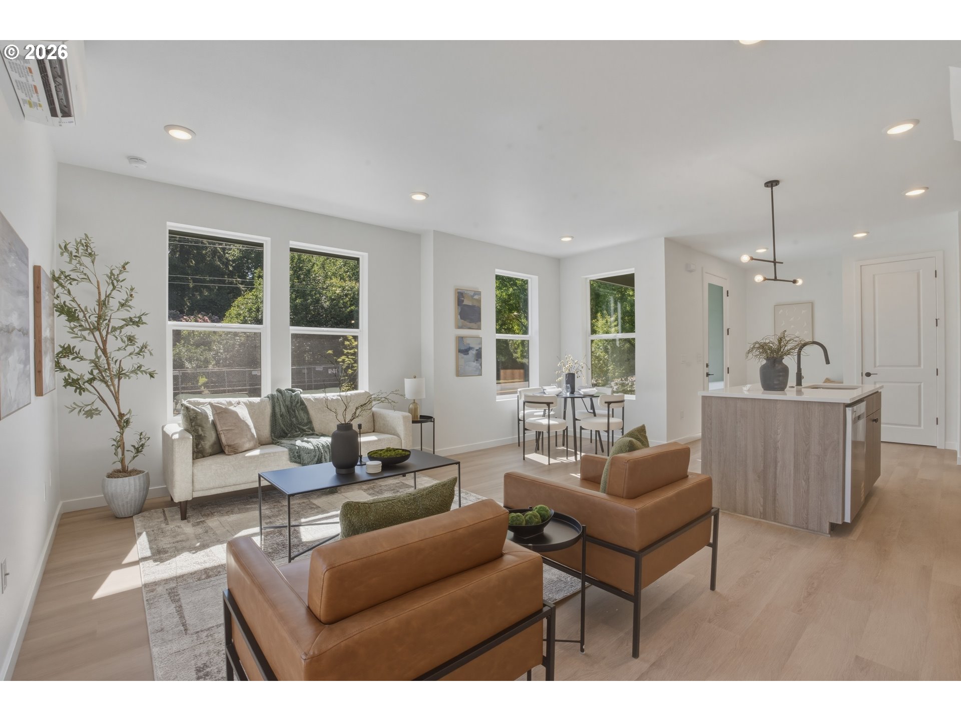 Photo #3: 634206163 Listing: Photo #3