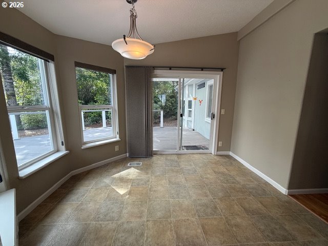 212 MUNSEL CREEK LOOP, Florence, OR, 97439