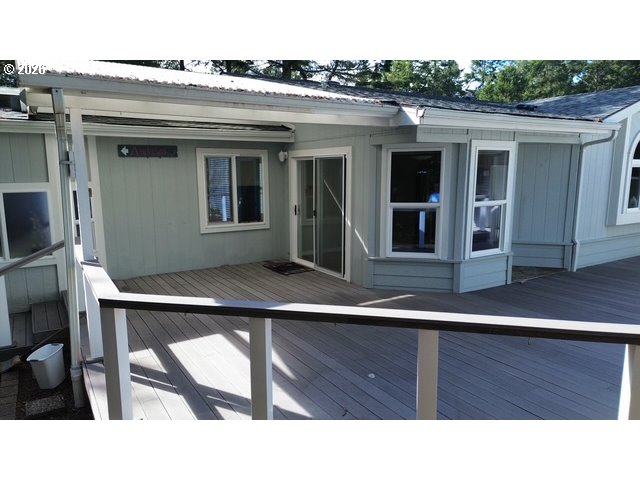 212 MUNSEL CREEK LOOP, Florence, OR, 97439