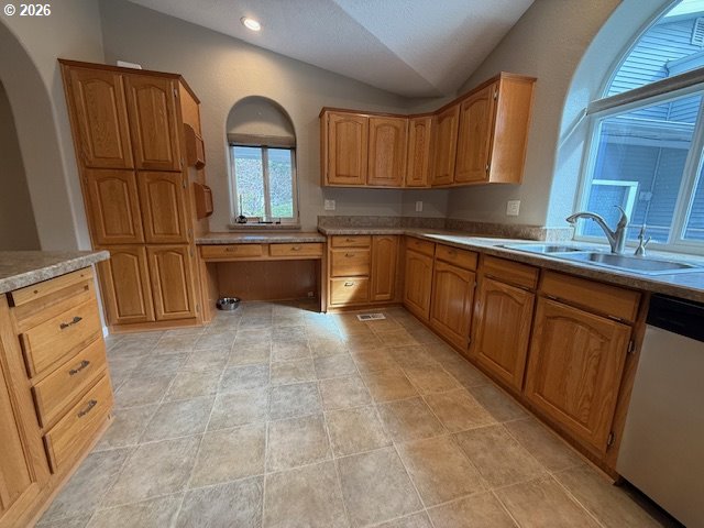 212 MUNSEL CREEK LOOP, Florence, OR, 97439