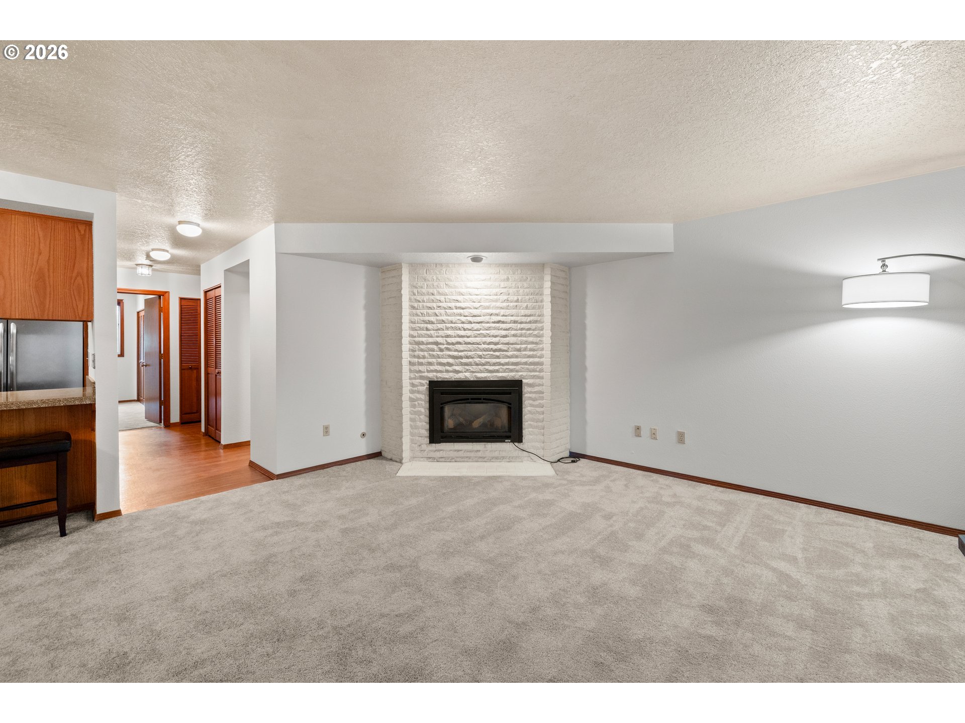 Photo #4: 635086198 Listing: Photo #4