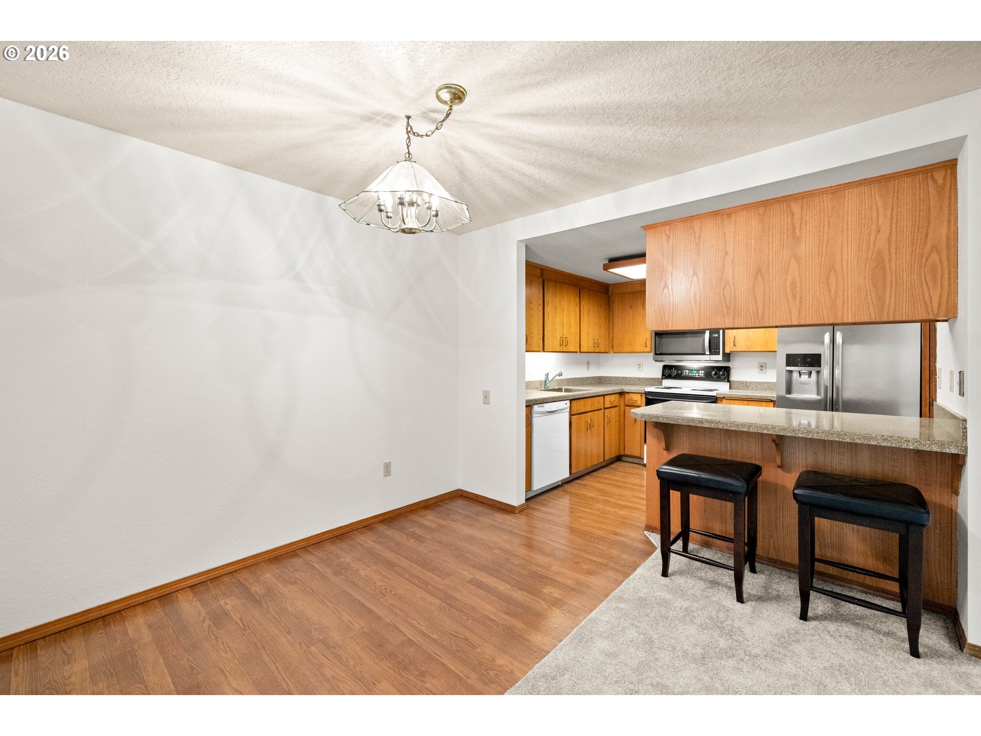 Photo #9: 635086198 Listing: Photo #9