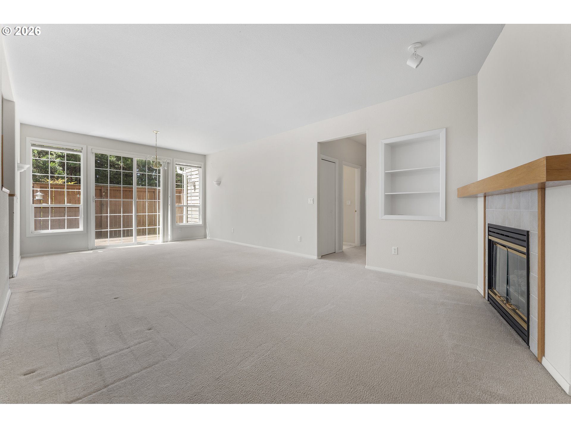 Photo #5: 635327769 Listing: Photo #5