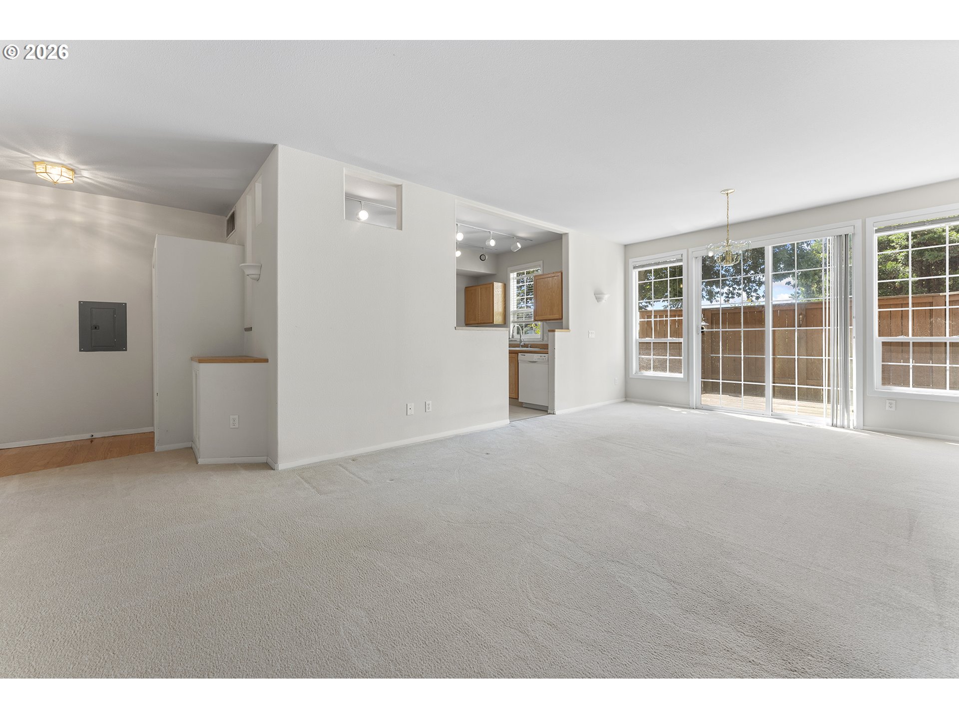 Photo #17: 635327769 Listing: Photo #17
