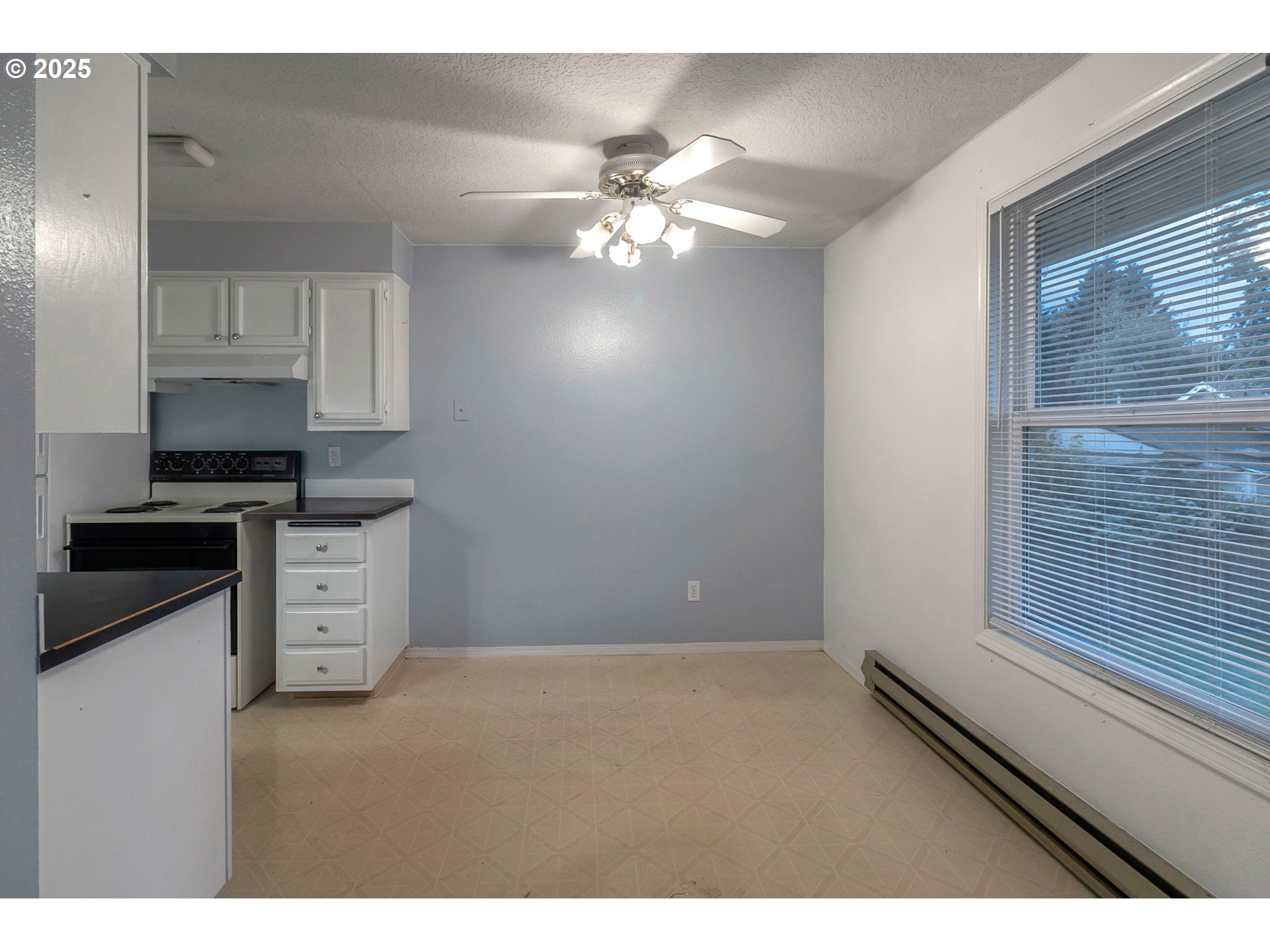 Photo #11: 636048233 Listing: Photo #11