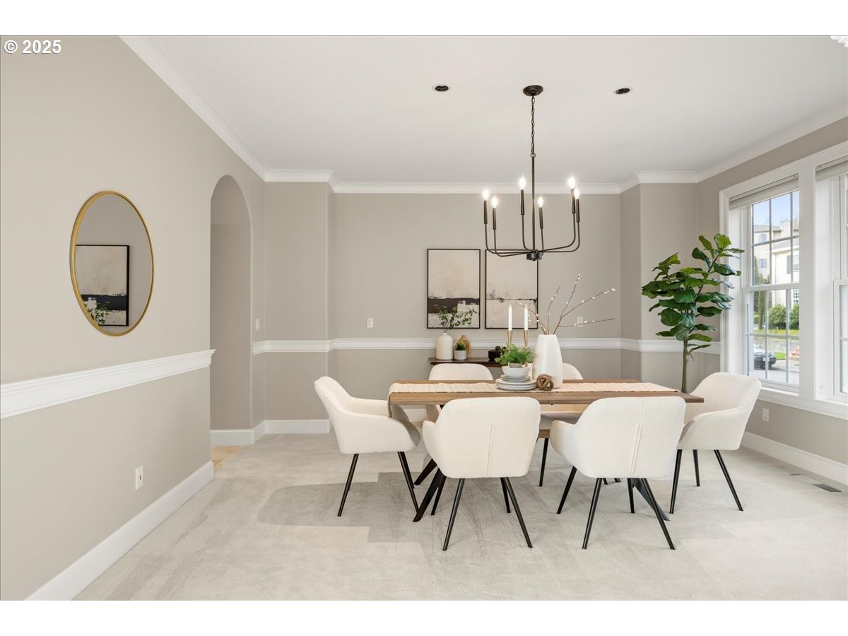 9228 NW MCKENNA DR, Portland, OR, 97229