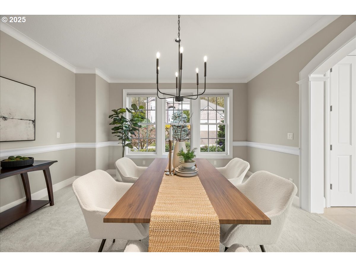 9228 NW MCKENNA DR, Portland, OR, 97229