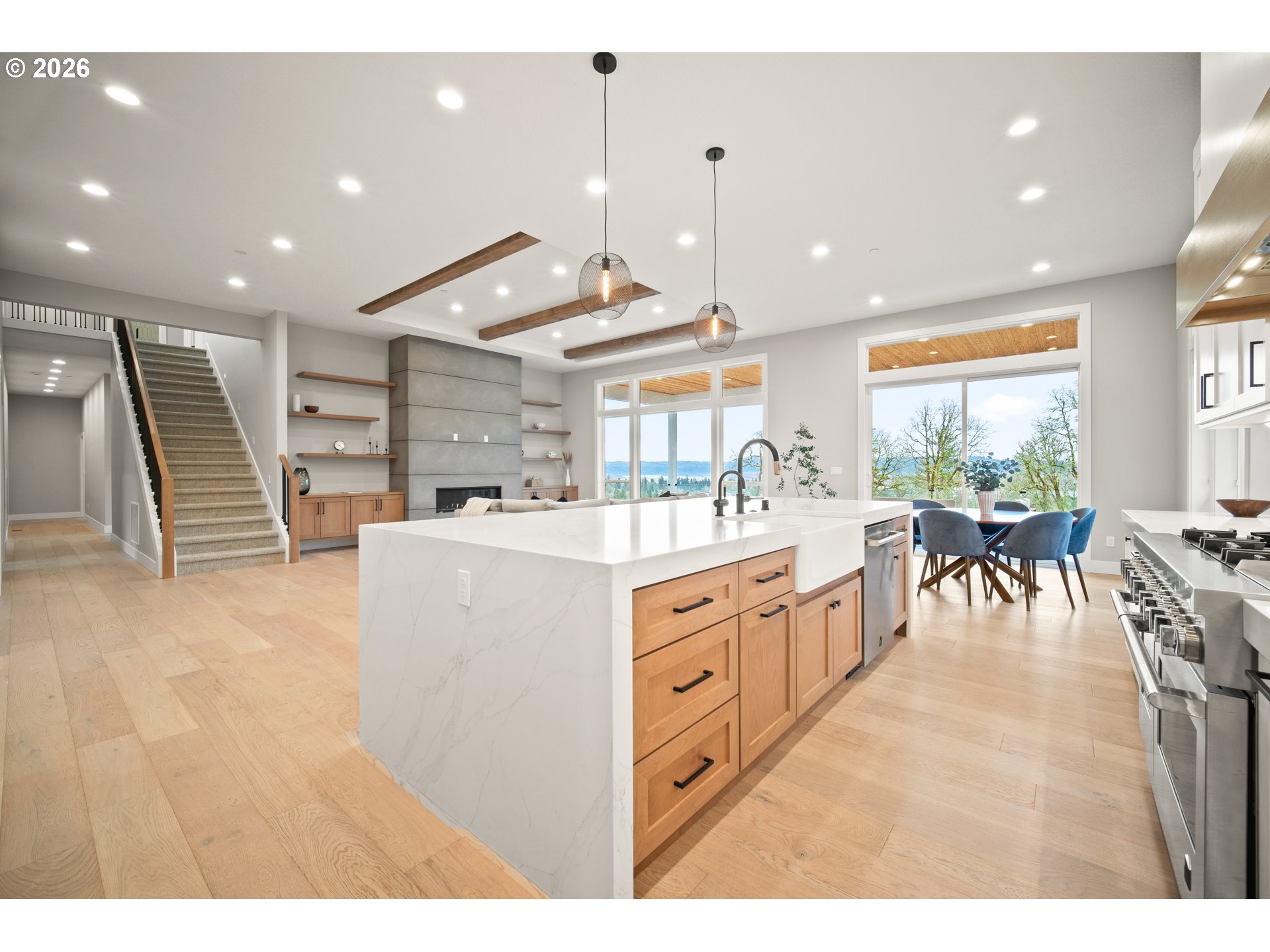 410 W U ST, Washougal, 5 Bedrooms Bedrooms, ,4.1 BathroomsBathrooms,Residential,For Sale,U,0,637244667