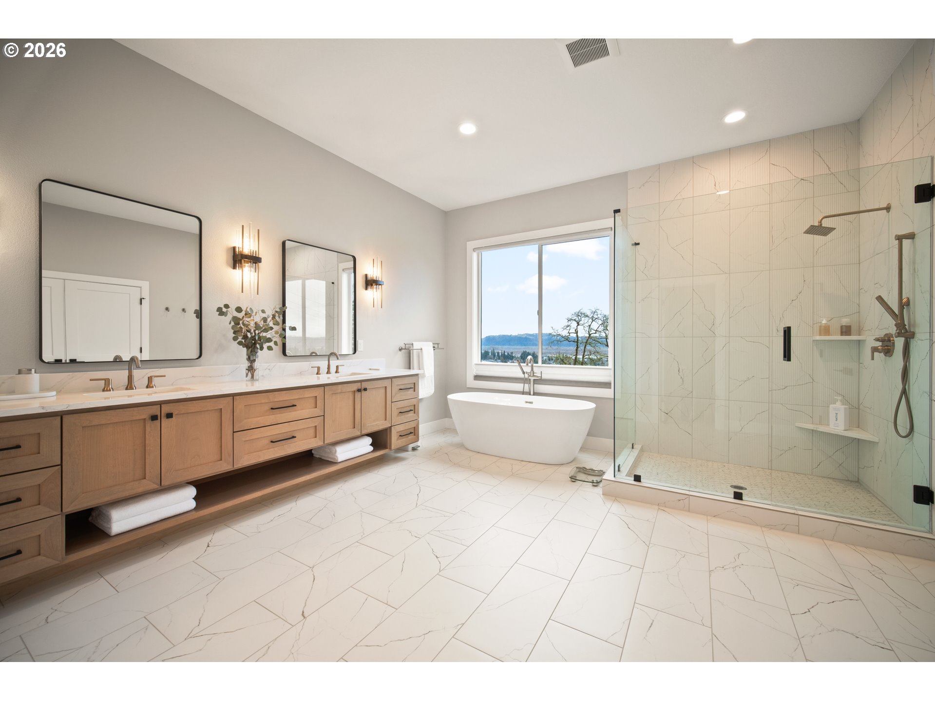 410 W U ST, Washougal, 5 Bedrooms Bedrooms, ,4.1 BathroomsBathrooms,Residential,For Sale,U,0,637244667