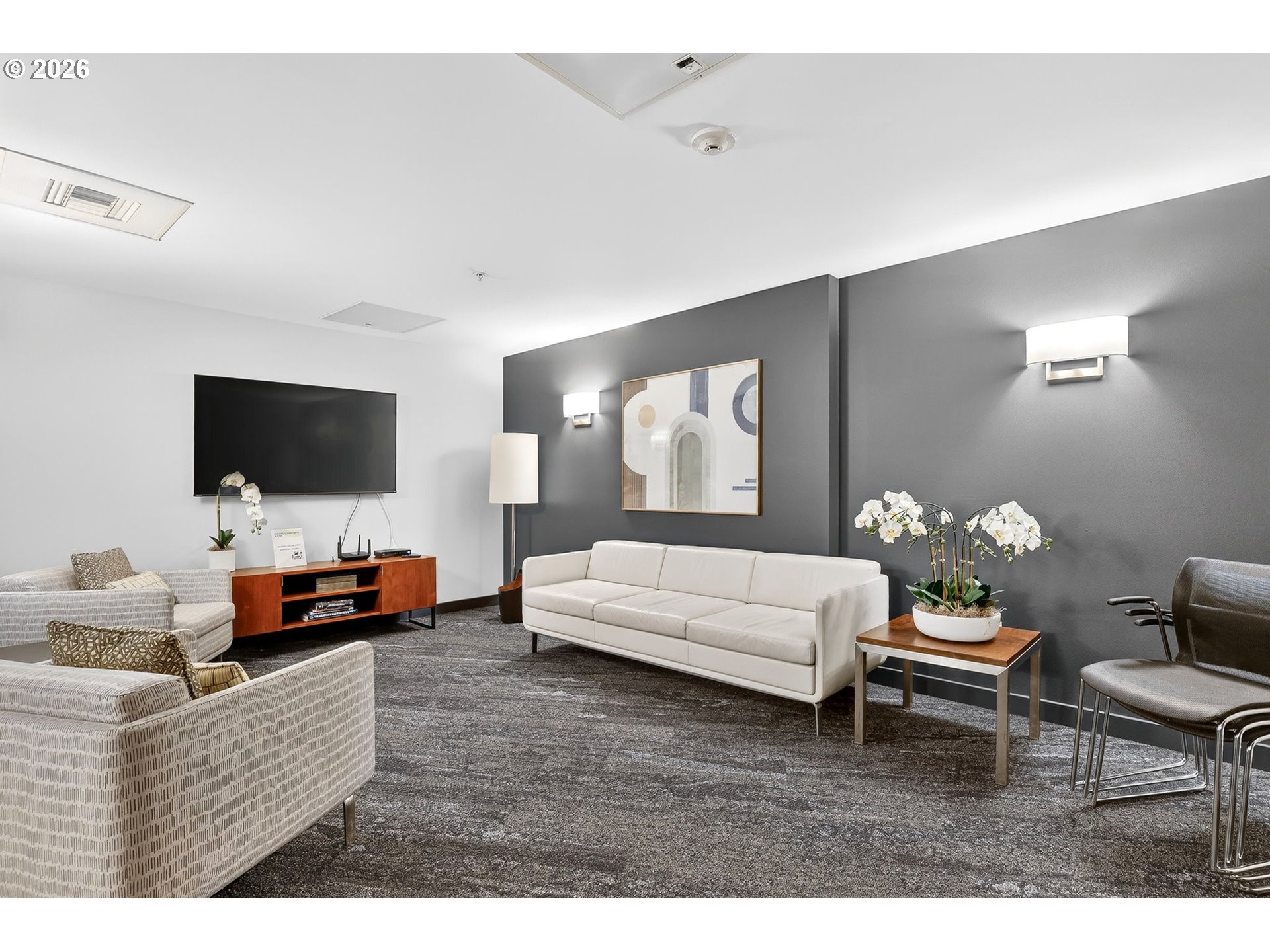 Photo #21: 637328329 Listing: Photo #21