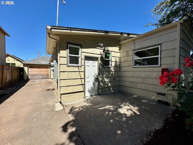 411 NE 92ND AVE, Portland, OR, 97220