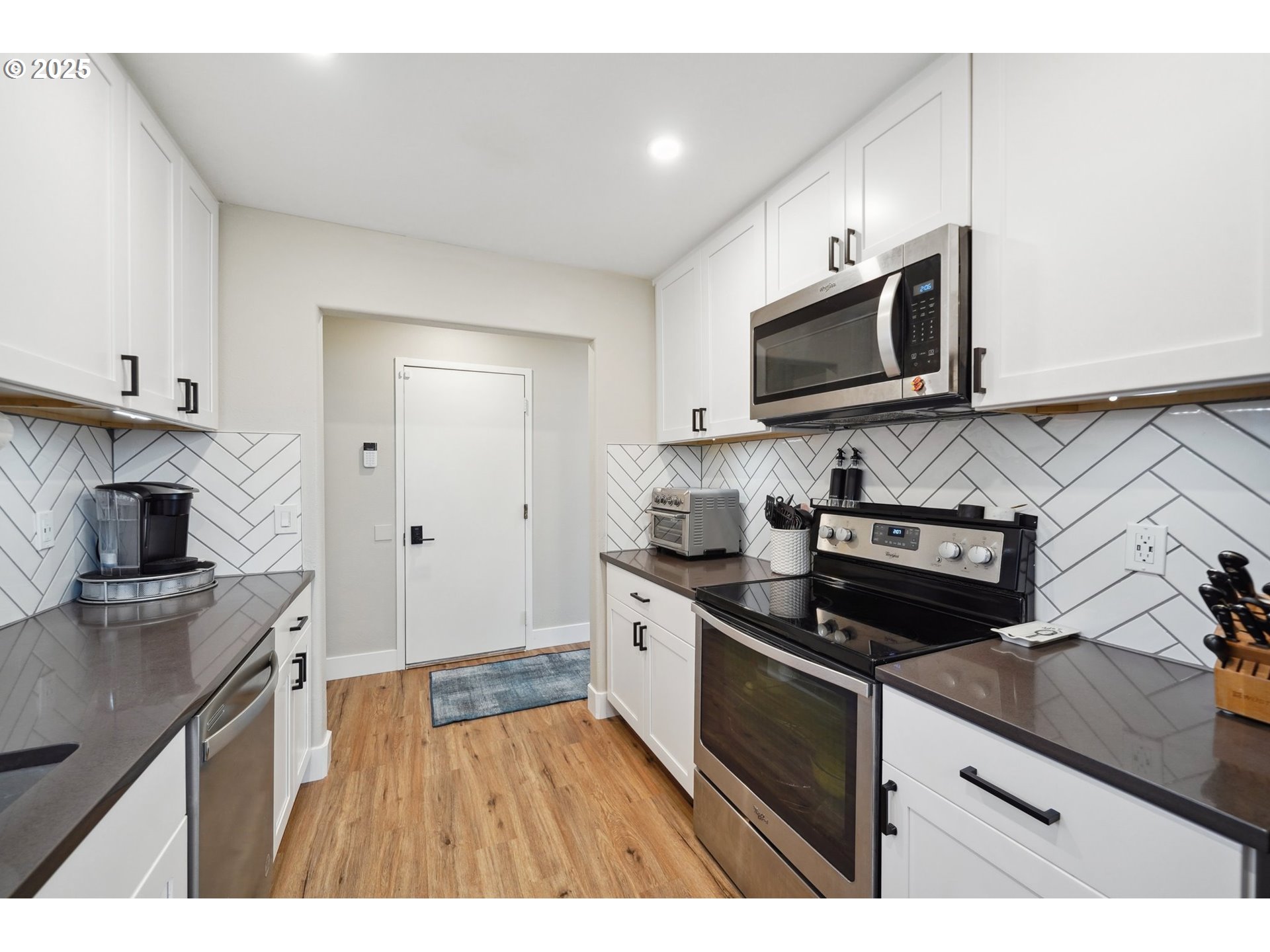 1630 NW EASTBROOK CT, Beaverton, OR, 97006