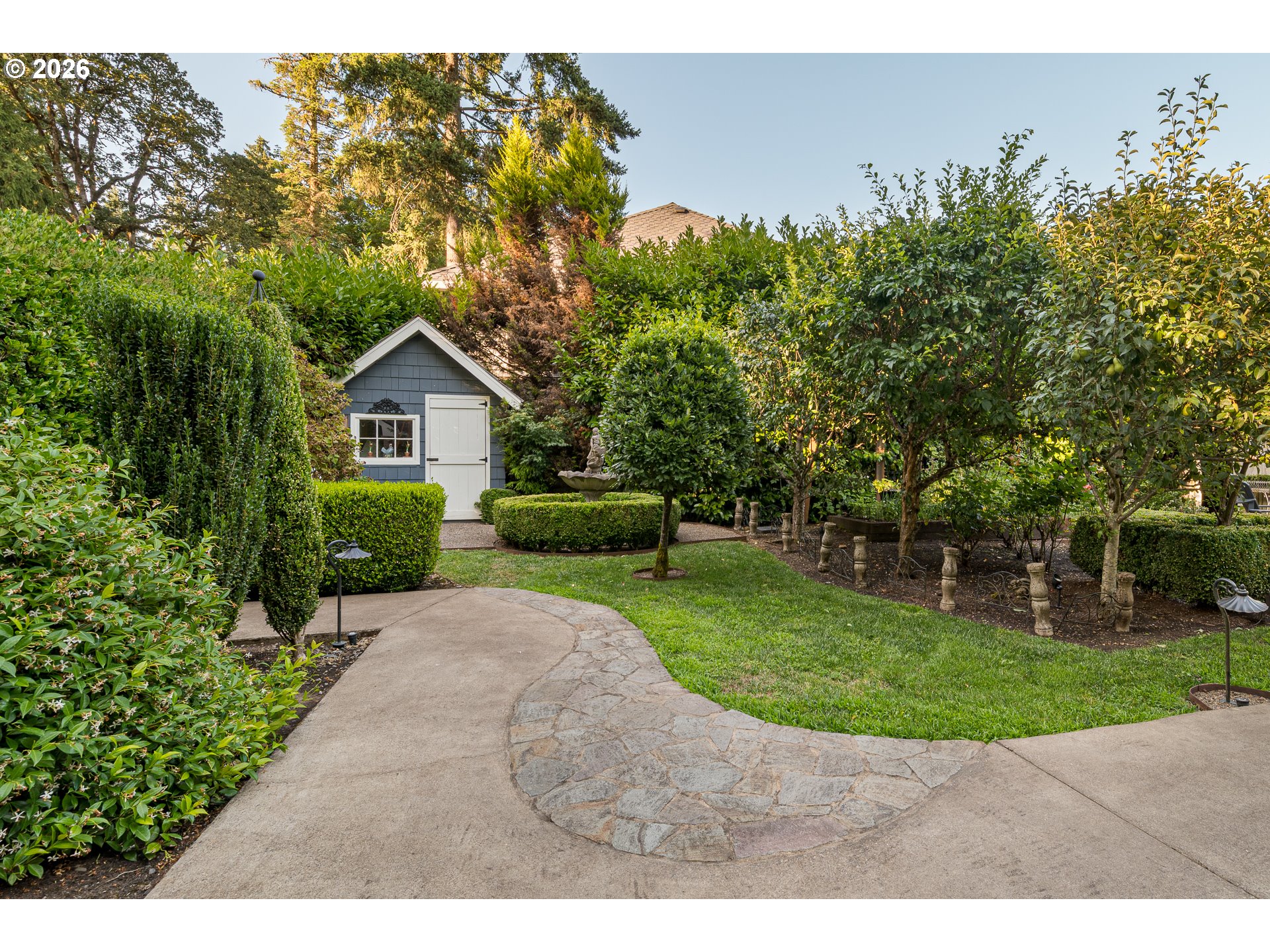 17332 LAKE HAVEN DR, Lake Oswego, OR, 97035