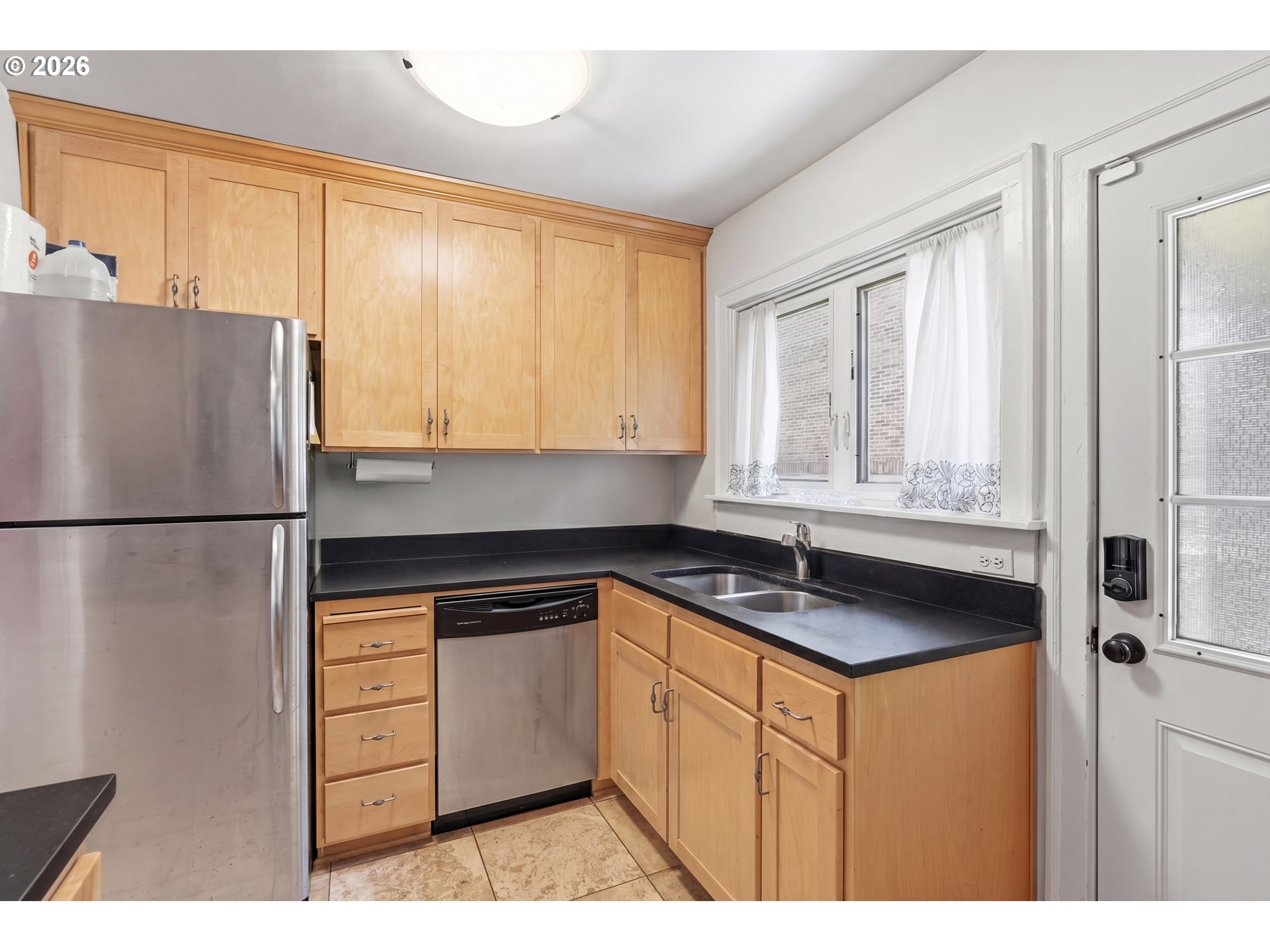 Photo #9: 638211273 Listing: Photo #9