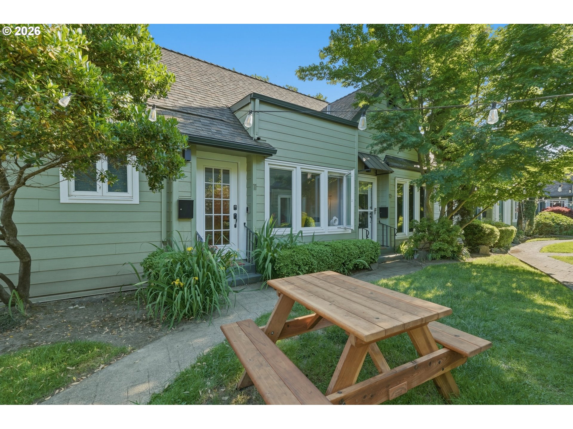 Photo #1: 638211273 Listing: Photo #1