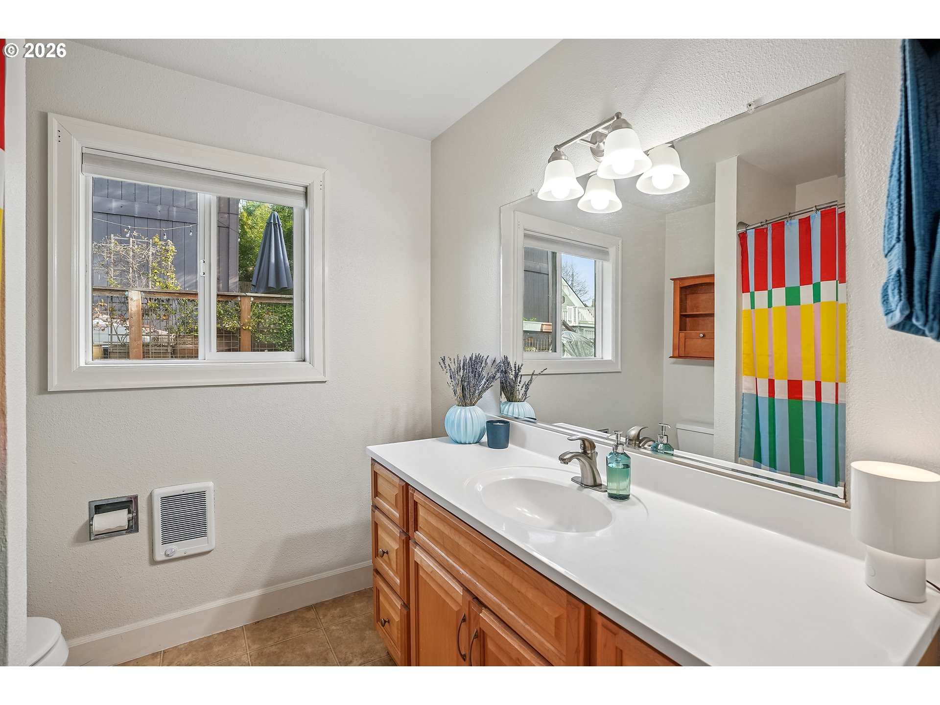 Photo #10: 638246529 Listing: Photo #10