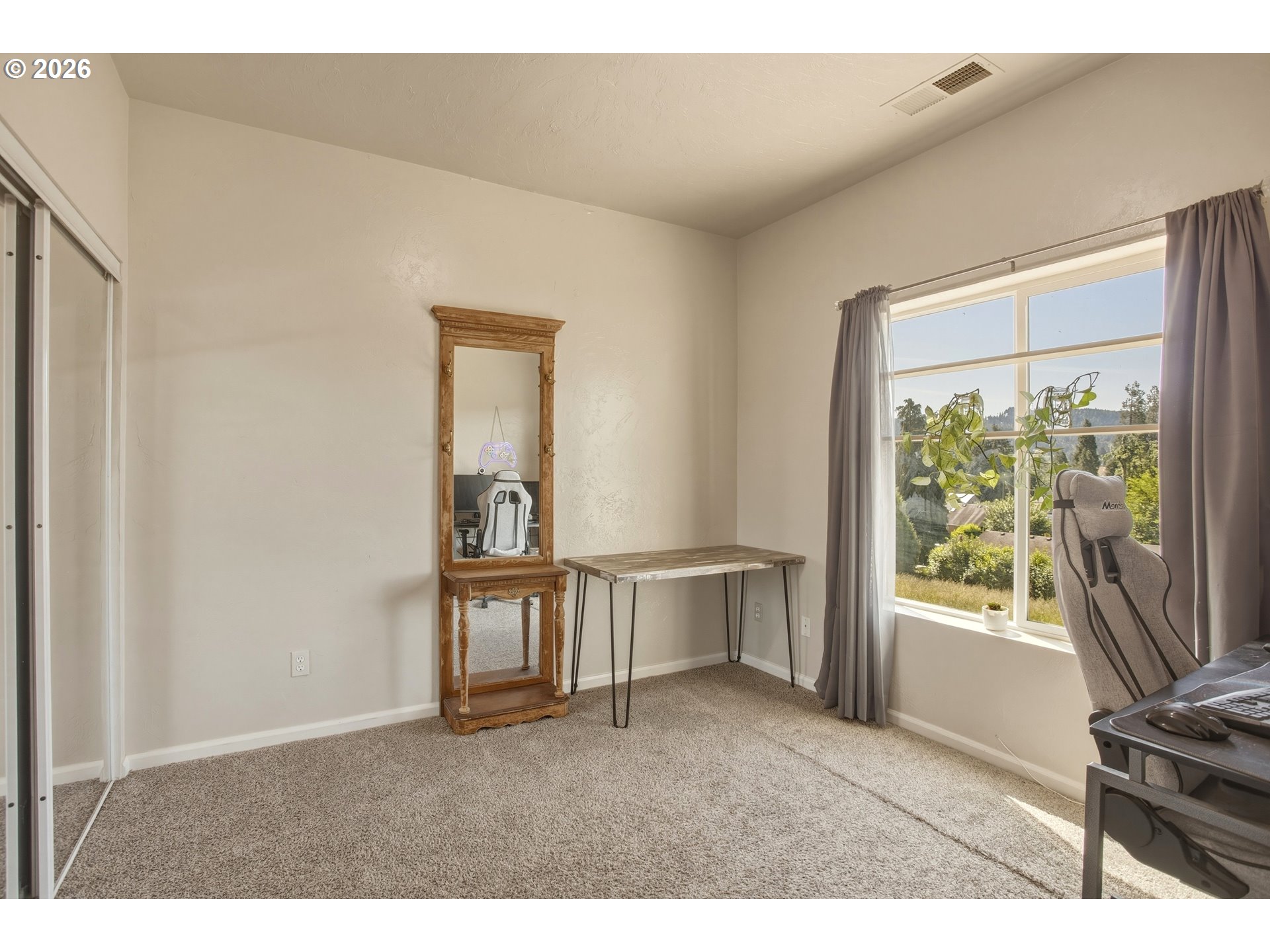 Property photo 23 of 38