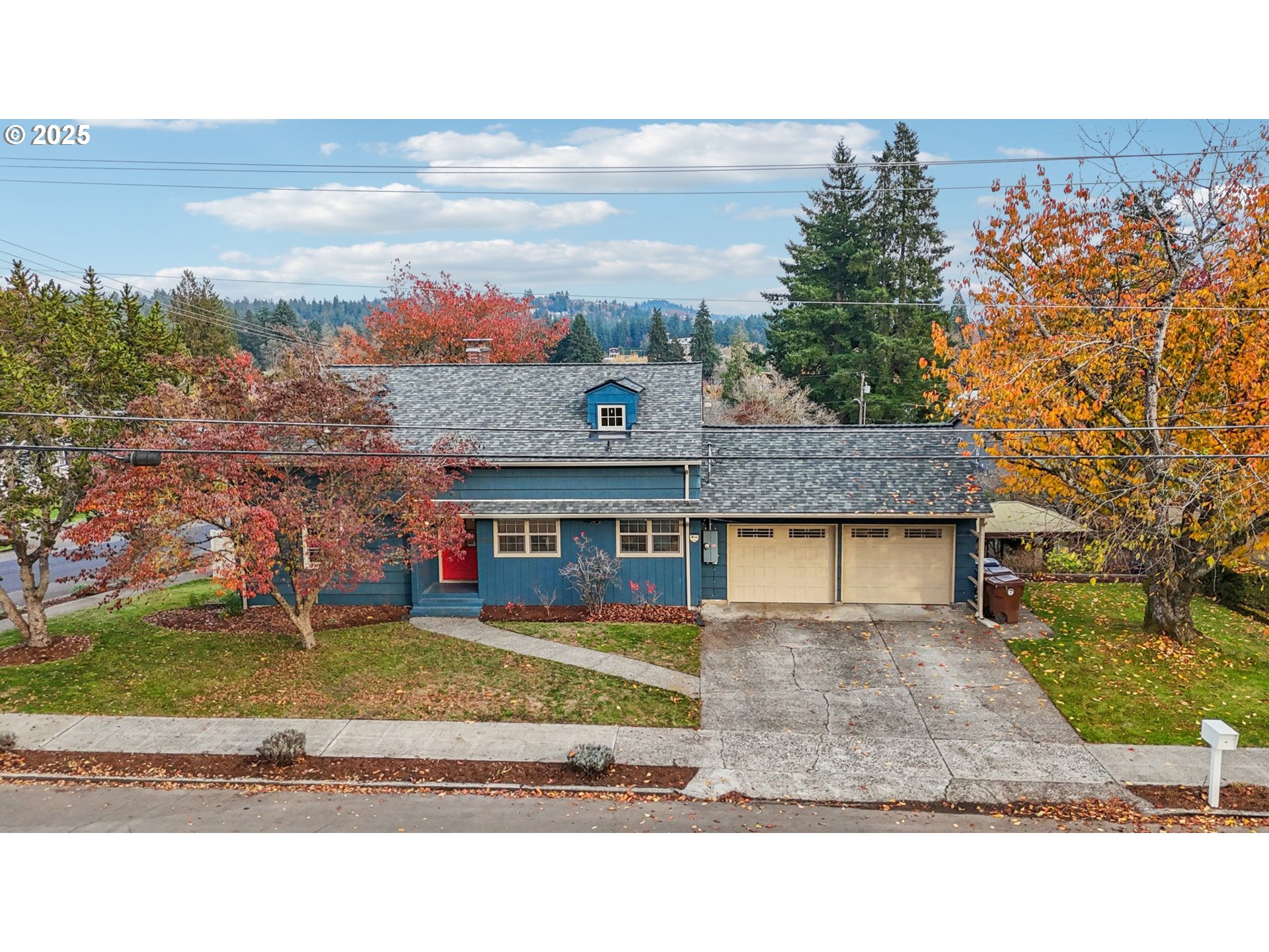 Camas Listings