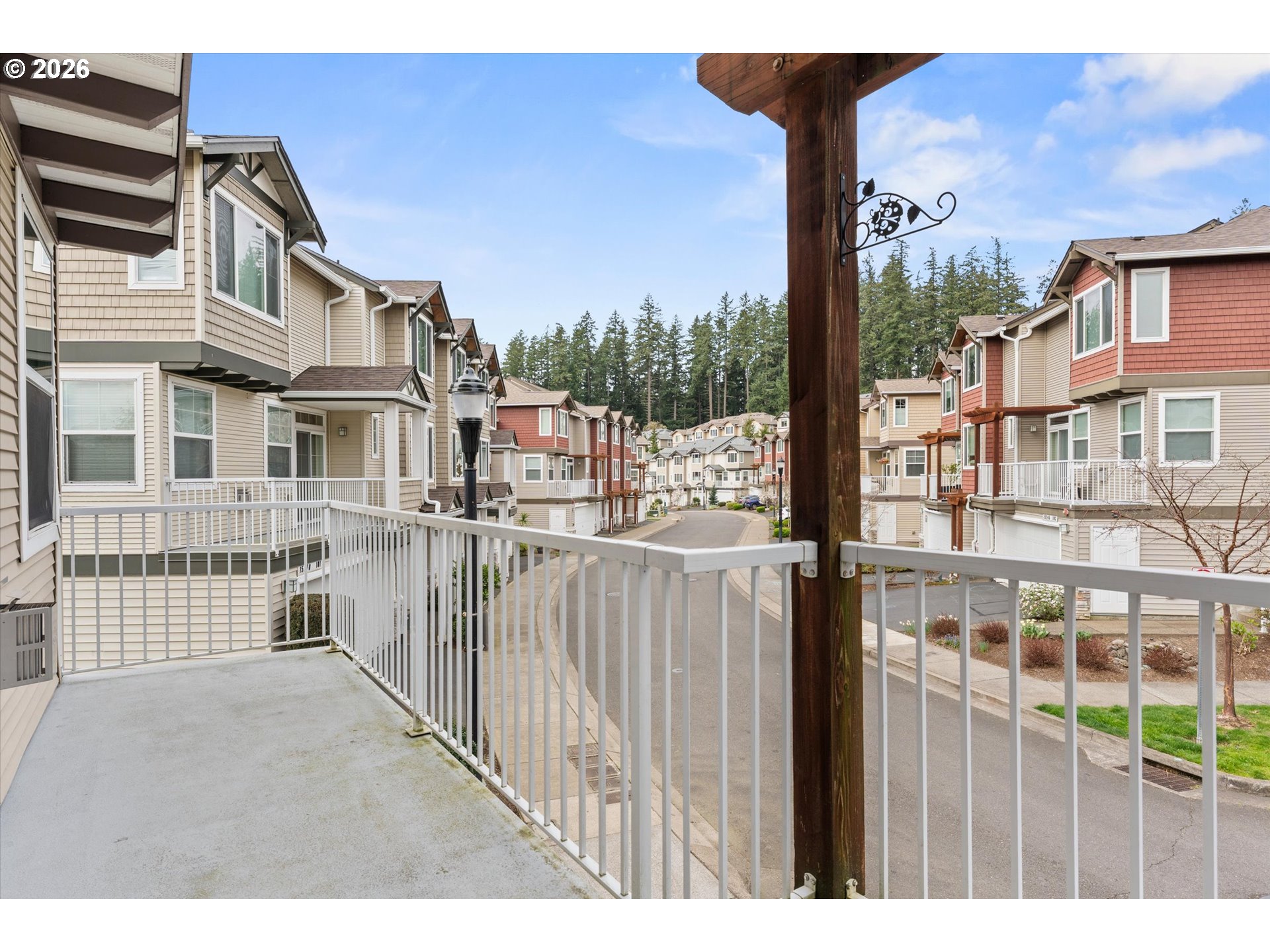 Photo #10: 639581000 Listing: Photo #10