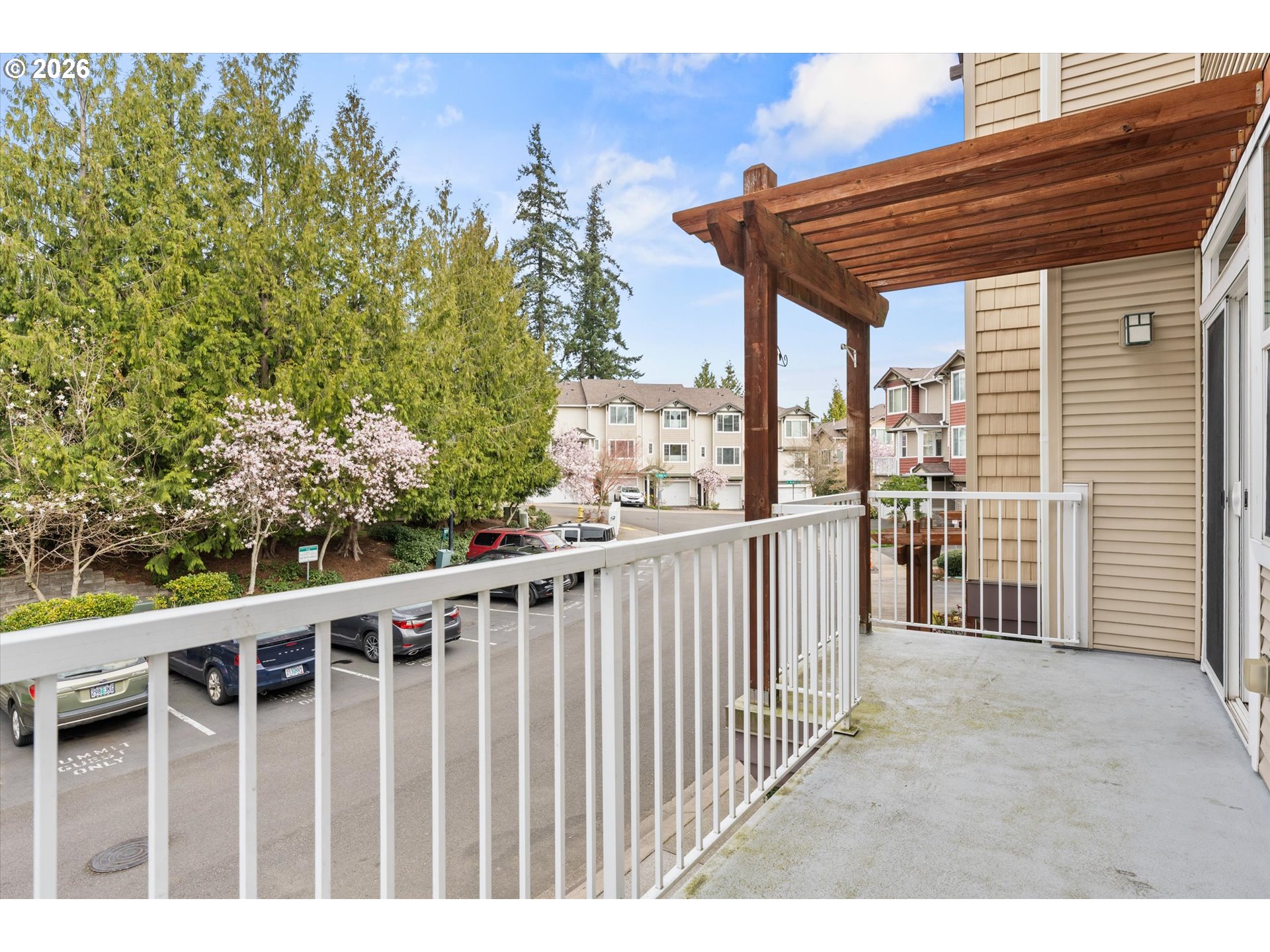 Photo #11: 639581000 Listing: Photo #11