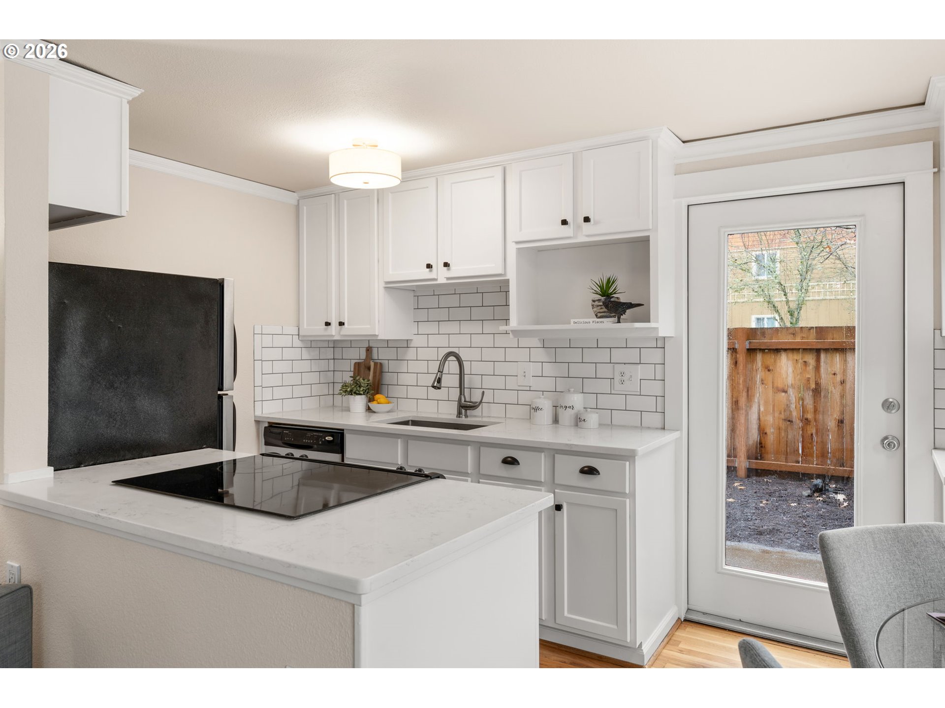 Photo #6: 640157927 Listing: Photo #6