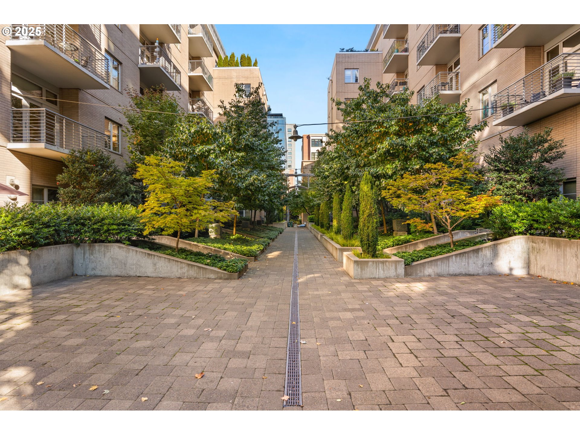 1130 NW 12TH AVE UNIT 214, Portland, OR, 97209