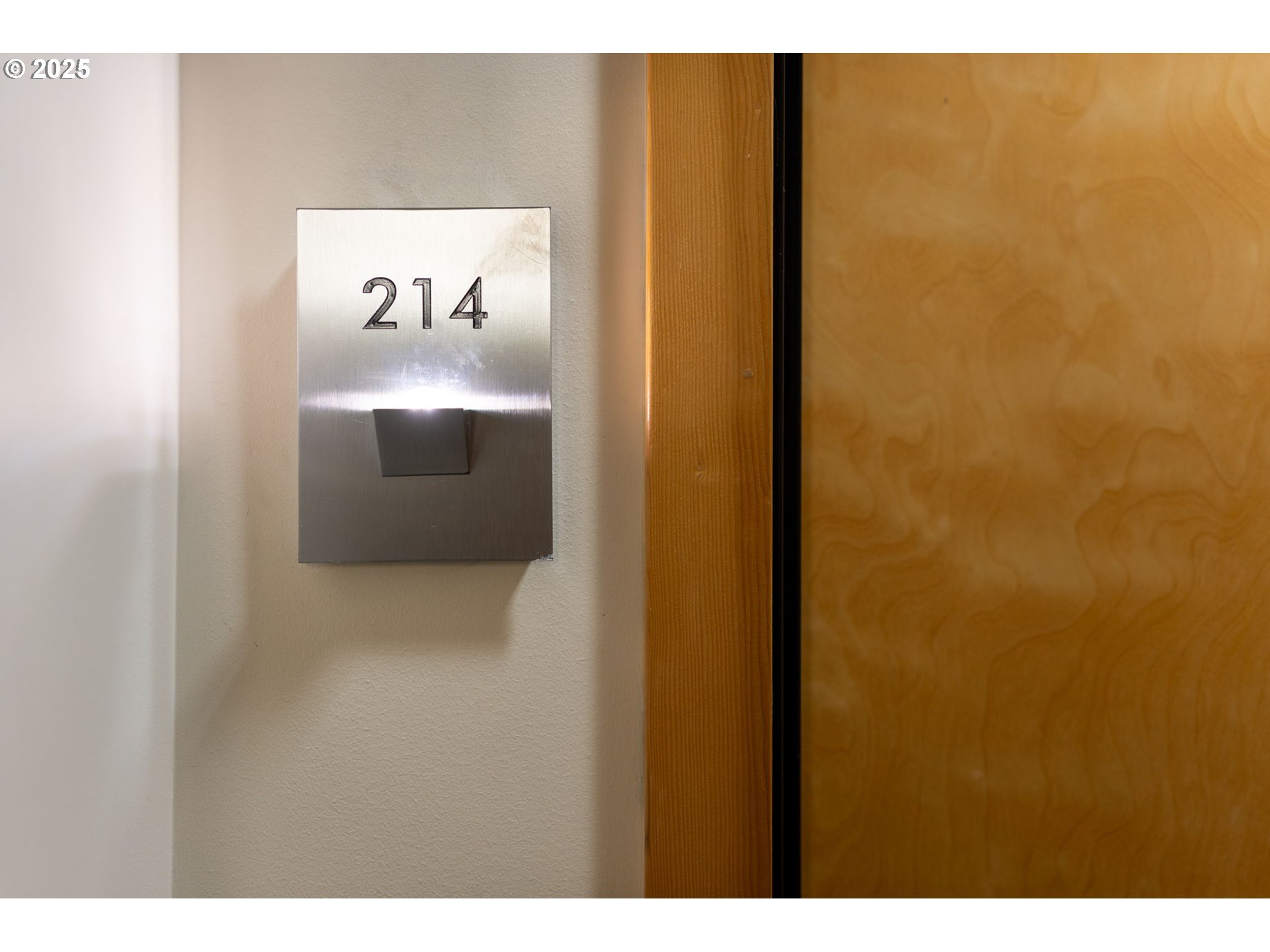 1130 NW 12TH AVE UNIT 214, Portland, OR, 97209