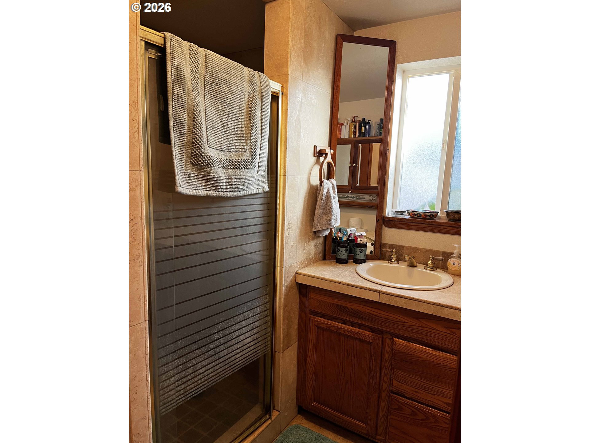 1890 37TH ST, Florence, OR, 97439