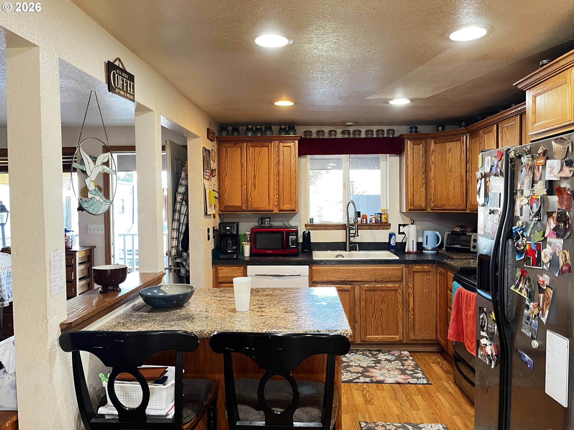 1890 37TH ST, Florence, OR, 97439