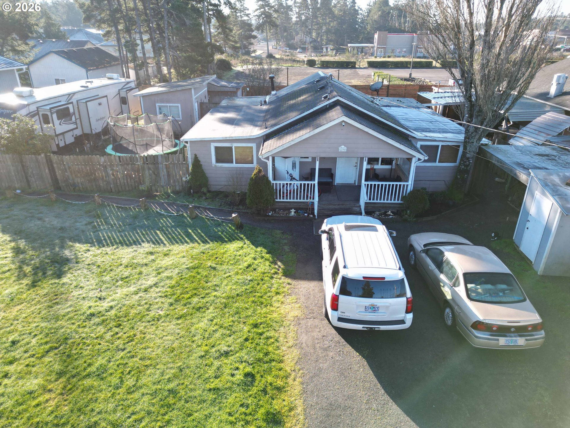 1890 37TH ST, Florence, OR, 97439