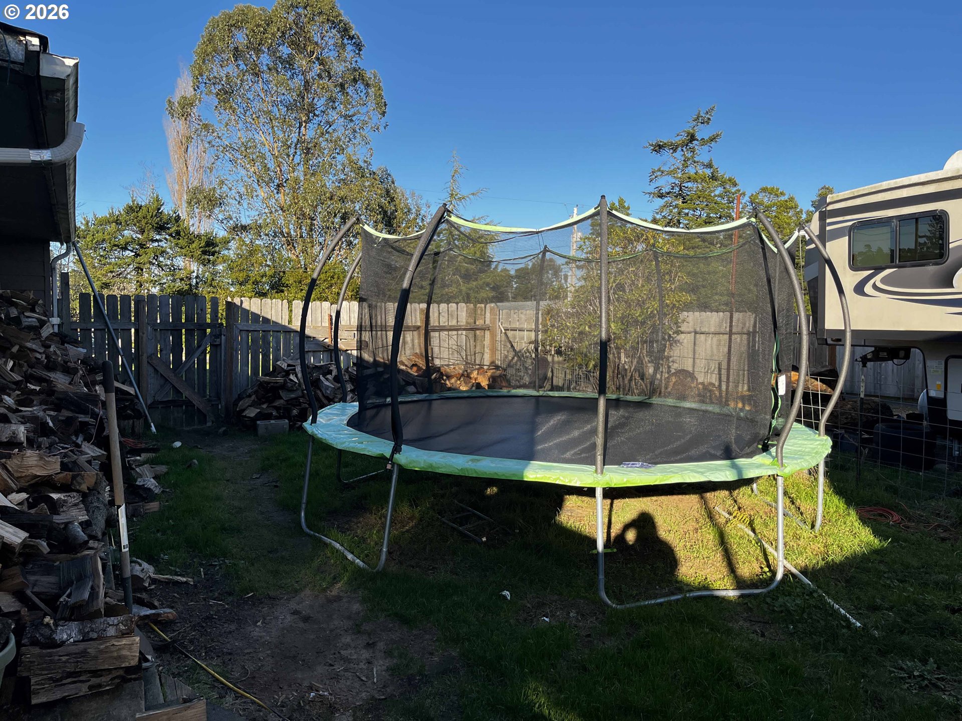 1890 37TH ST, Florence, OR, 97439