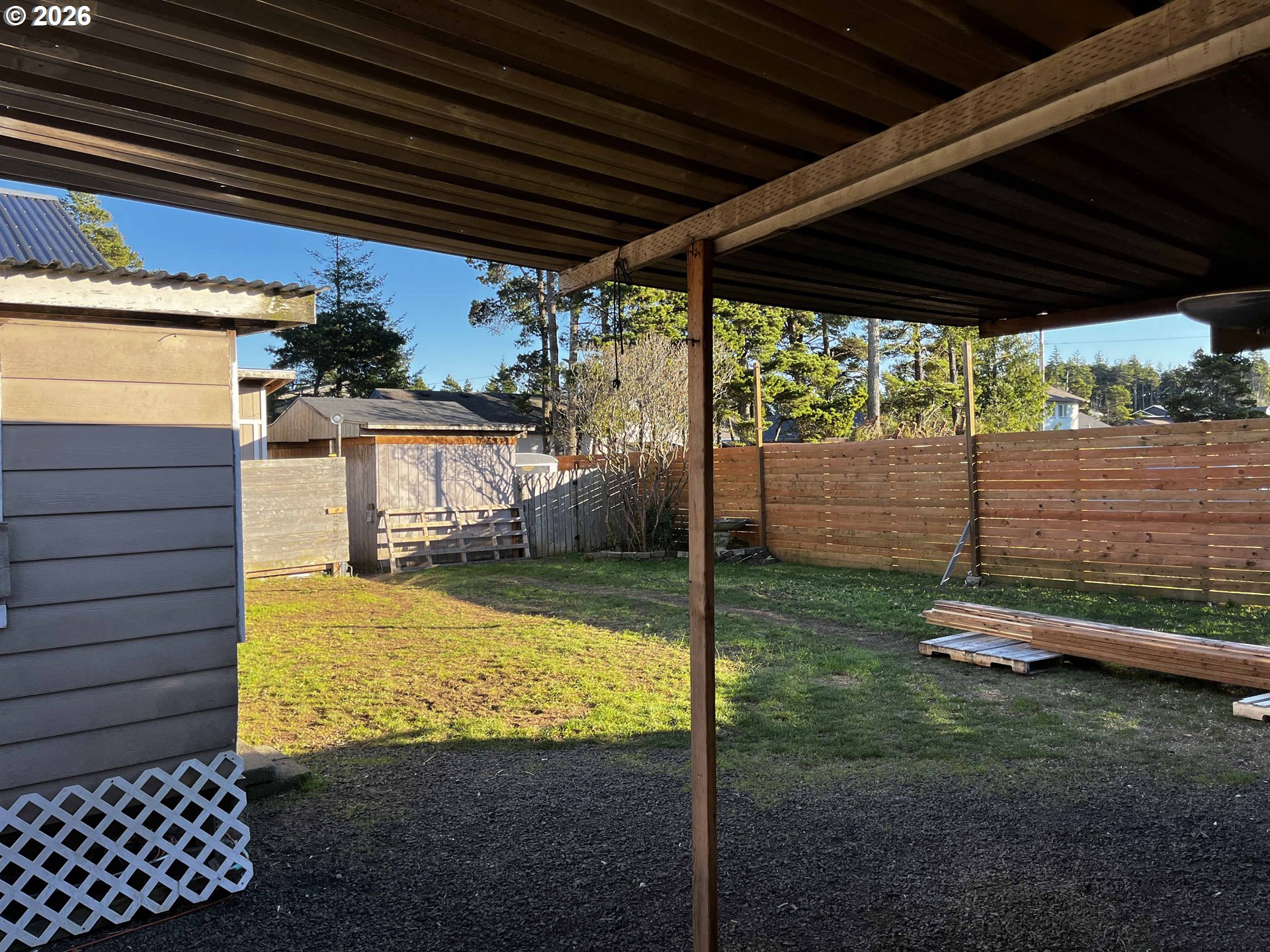 1890 37TH ST, Florence, OR, 97439