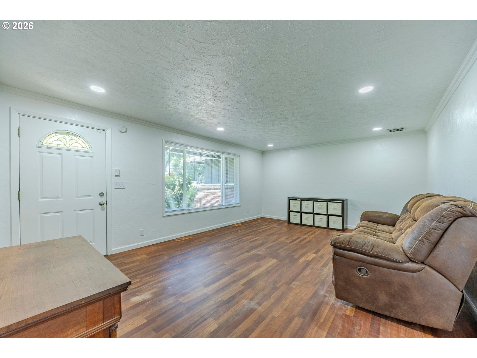 Property photo 11 of 44