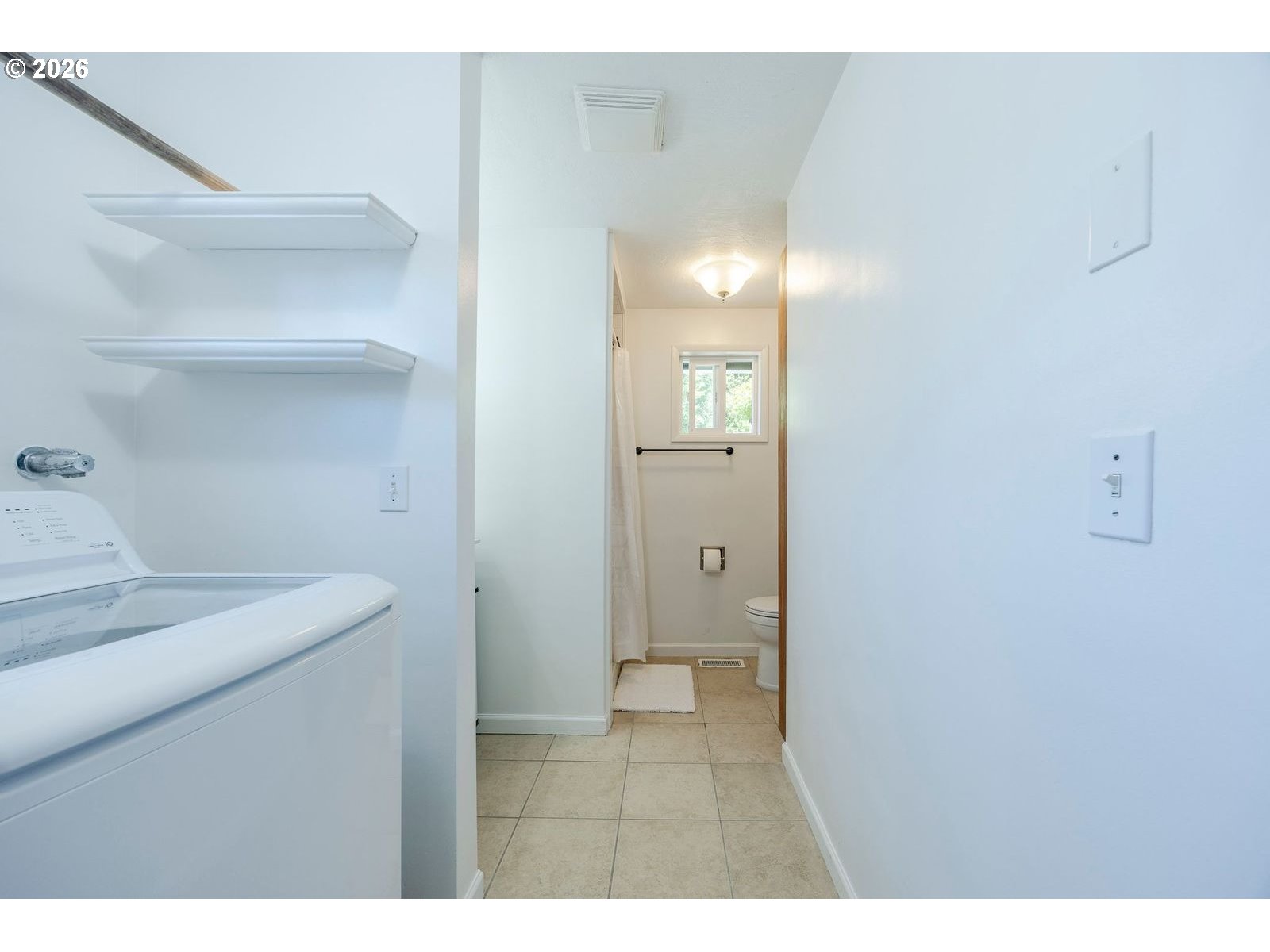 Property photo 22 of 44