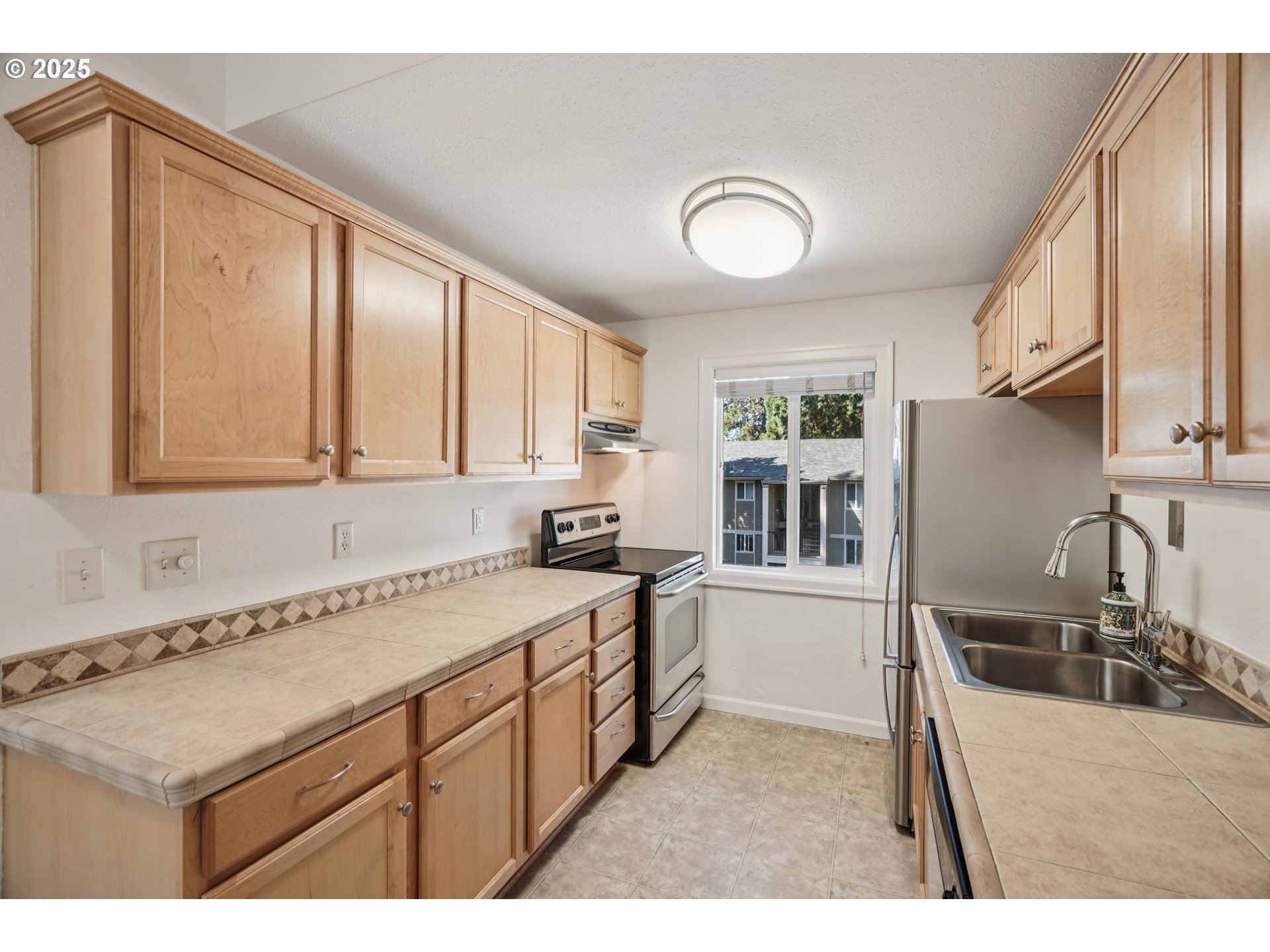 Photo #13: 641917932 Listing: Photo #13