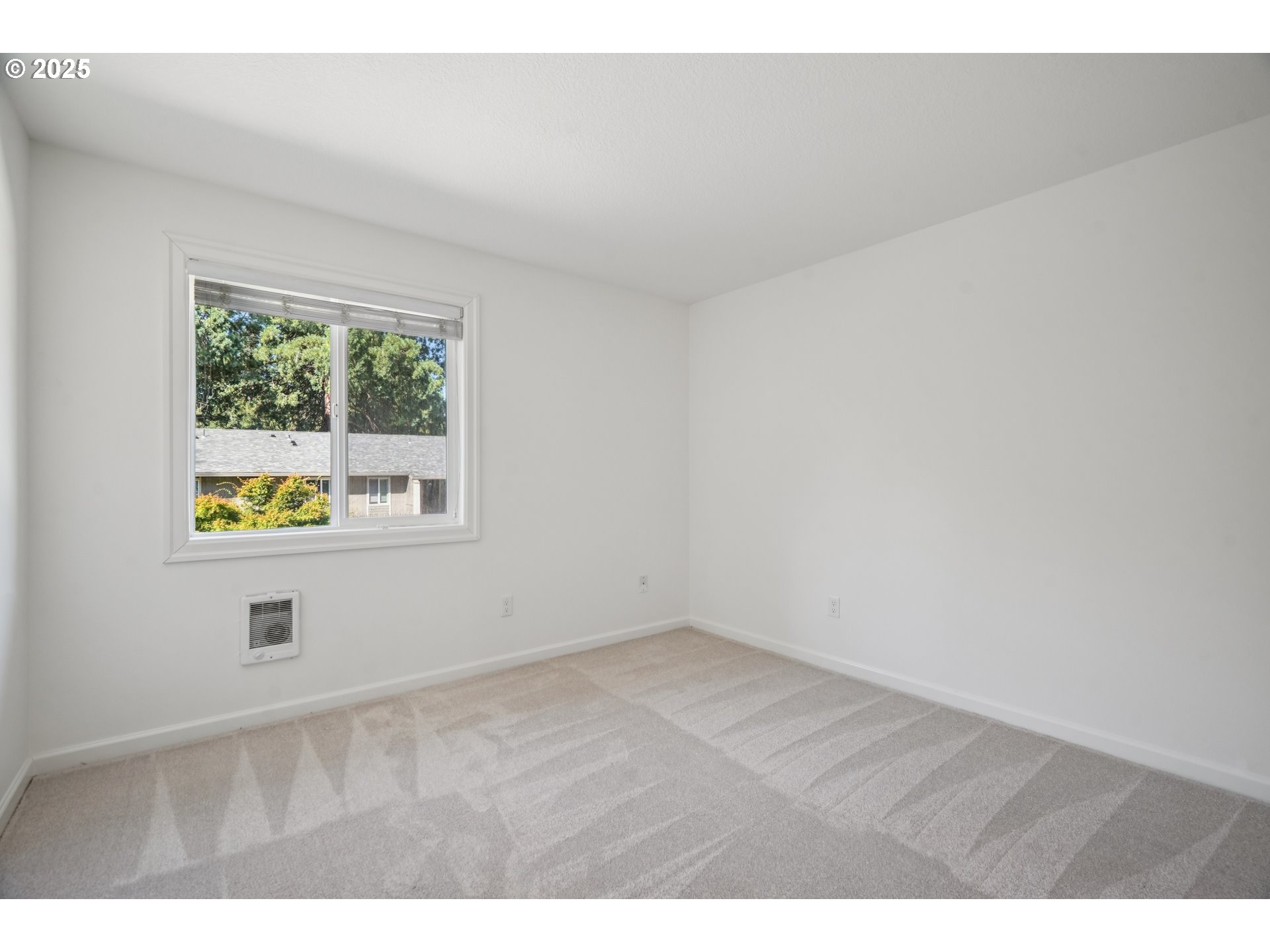 Photo #14: 641917932 Listing: Photo #14