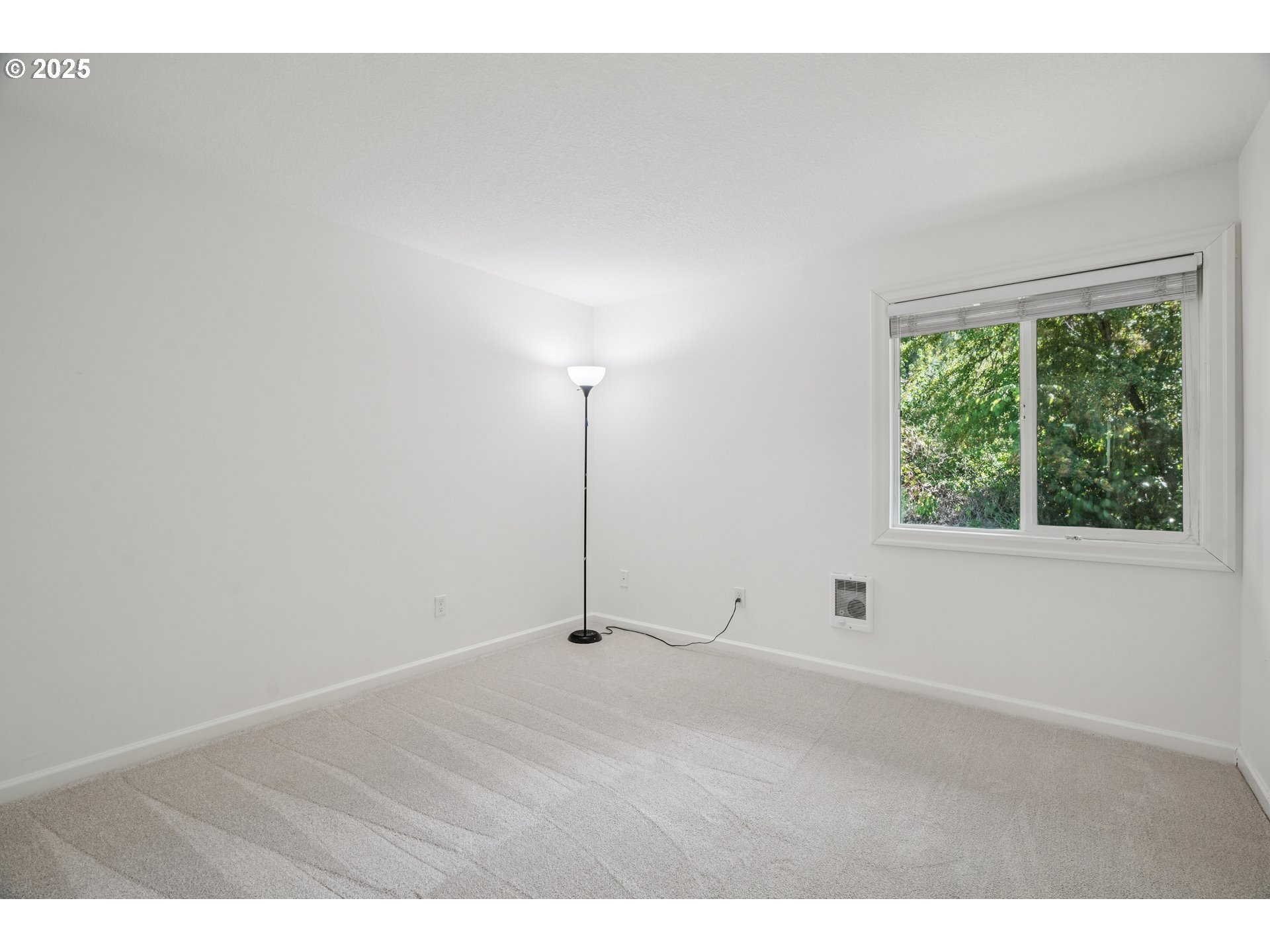 Photo #21: 641917932 Listing: Photo #21