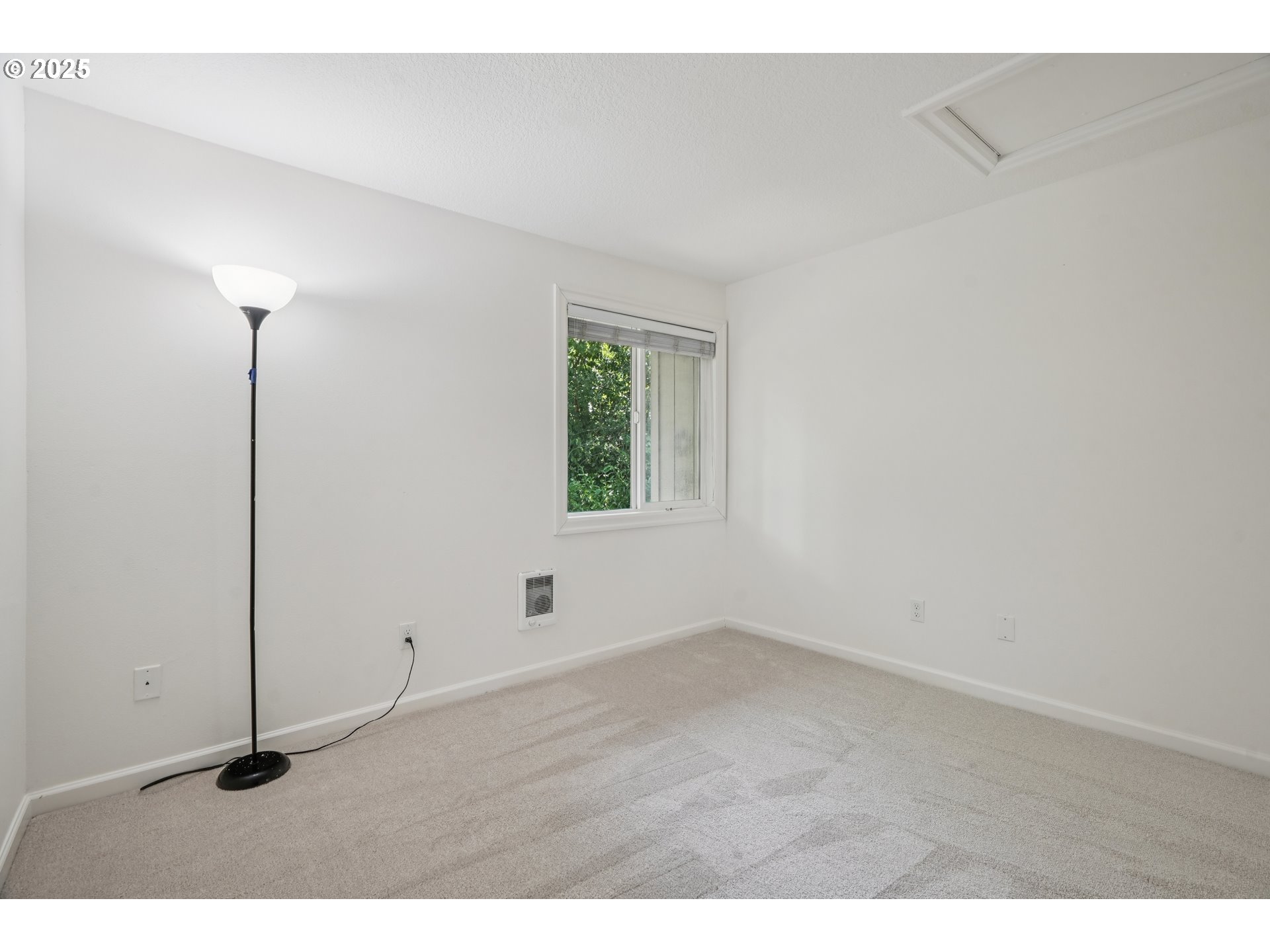 Photo #23: 641917932 Listing: Photo #23